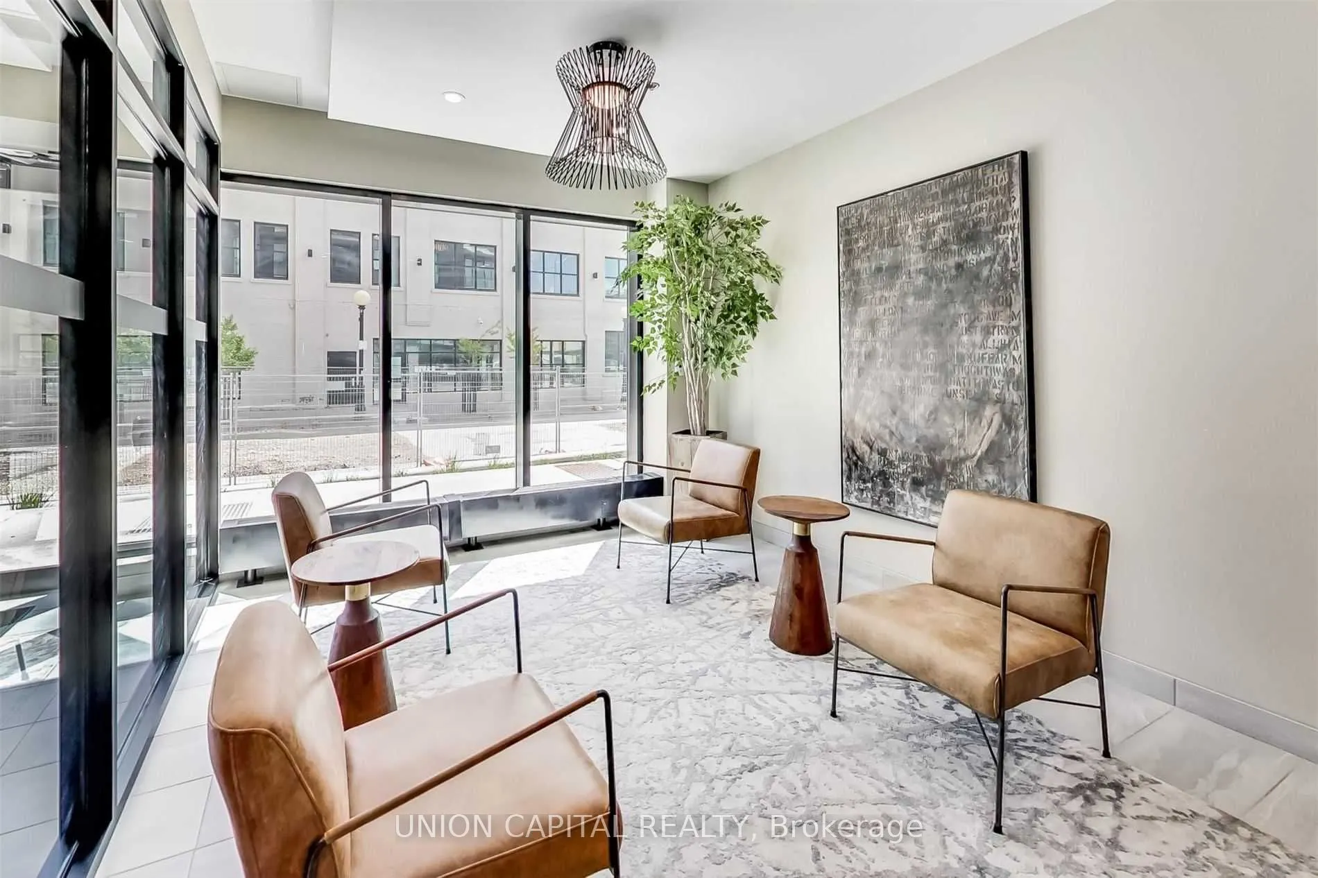 60 Charles Street W, #801