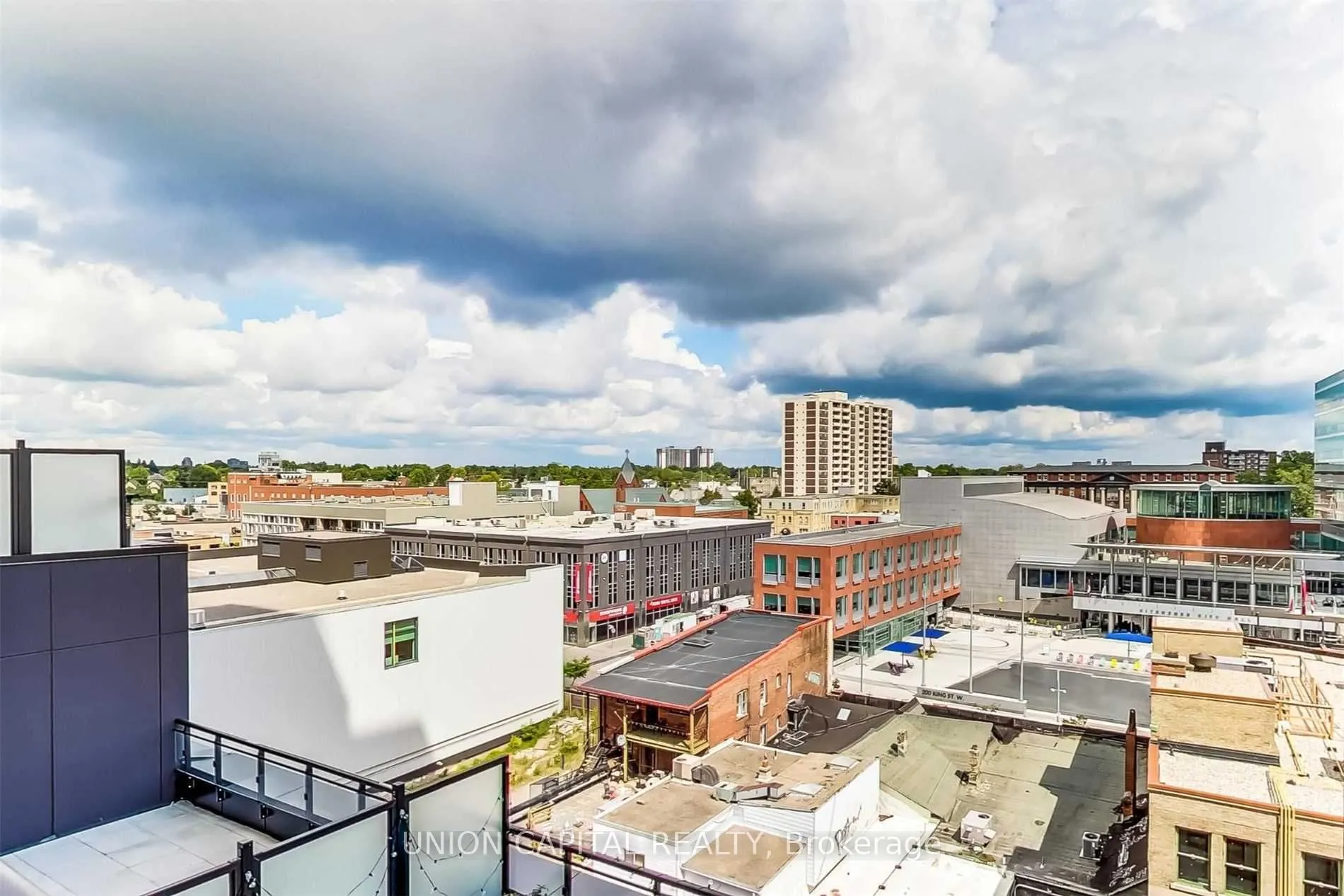 60 Charles Street W, #801