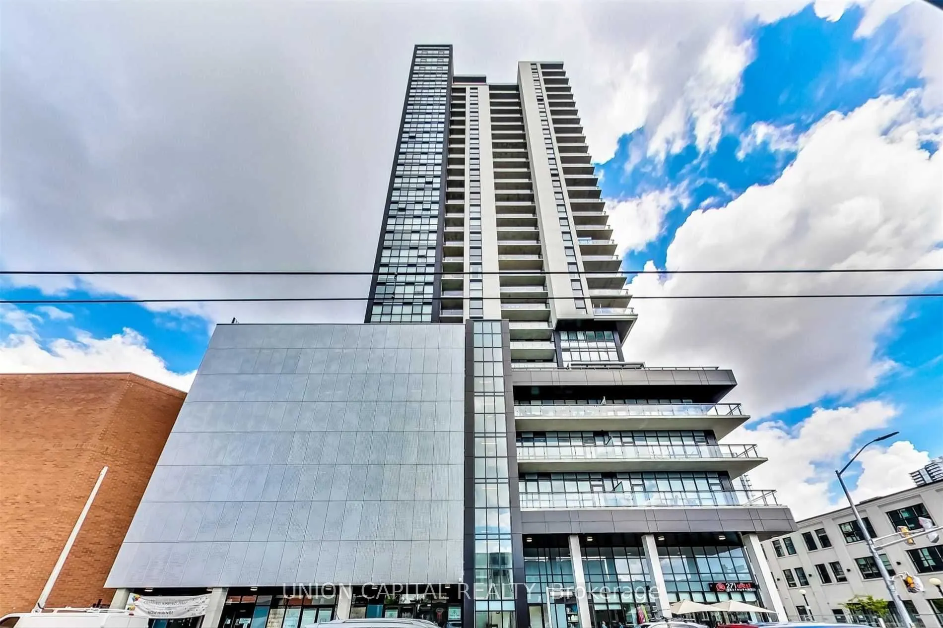 60 Charles Street W, #801