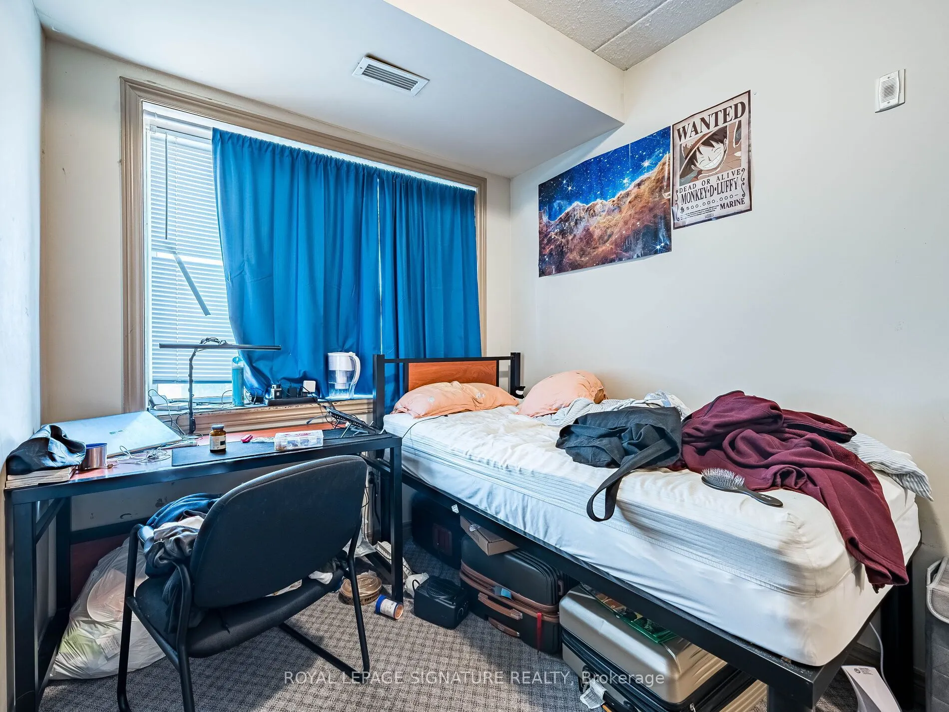 251 Lester Street, #206