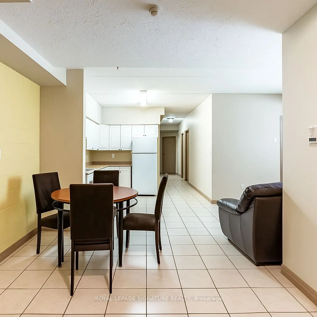 251 Lester Street, #206