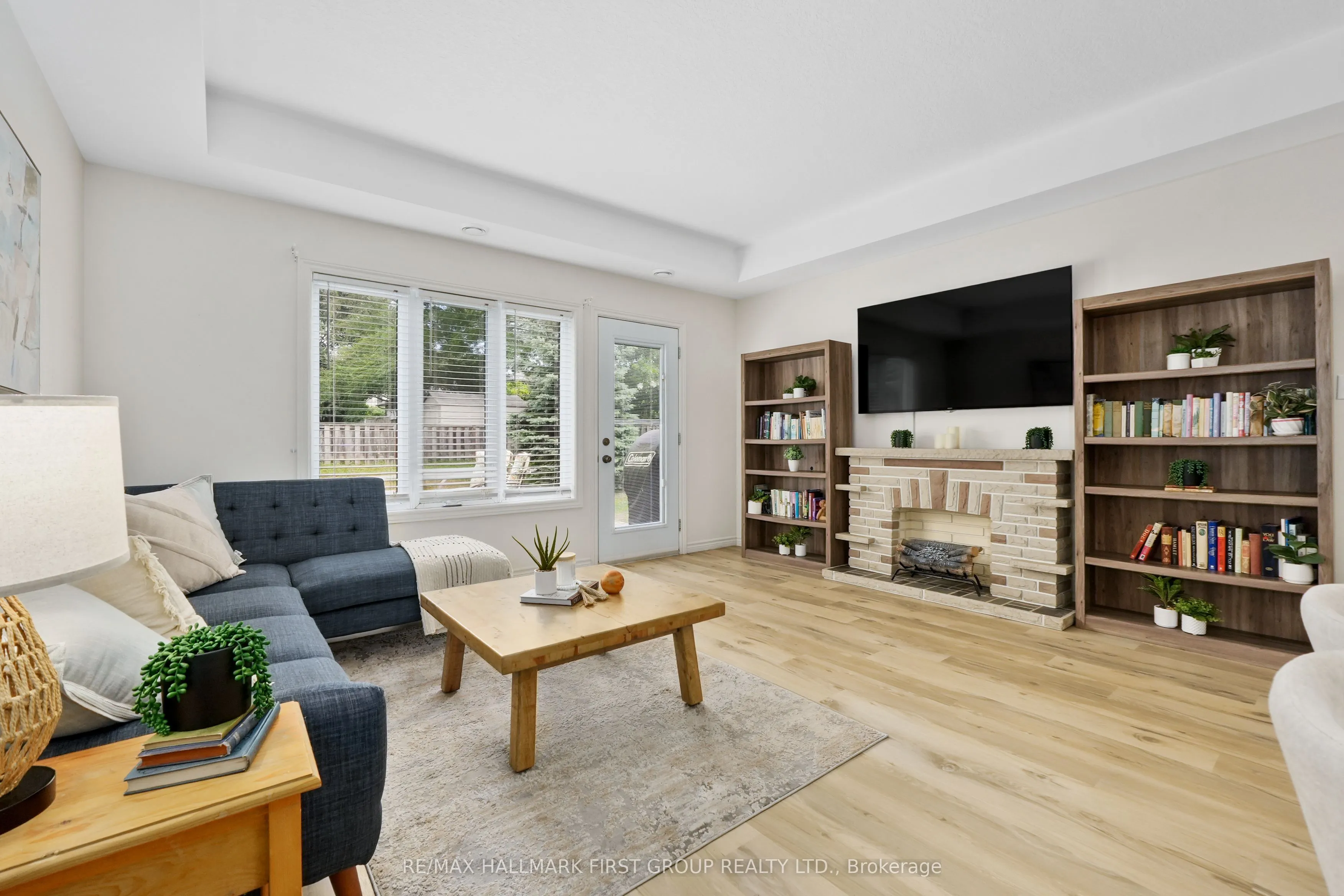 17 George Court, #203