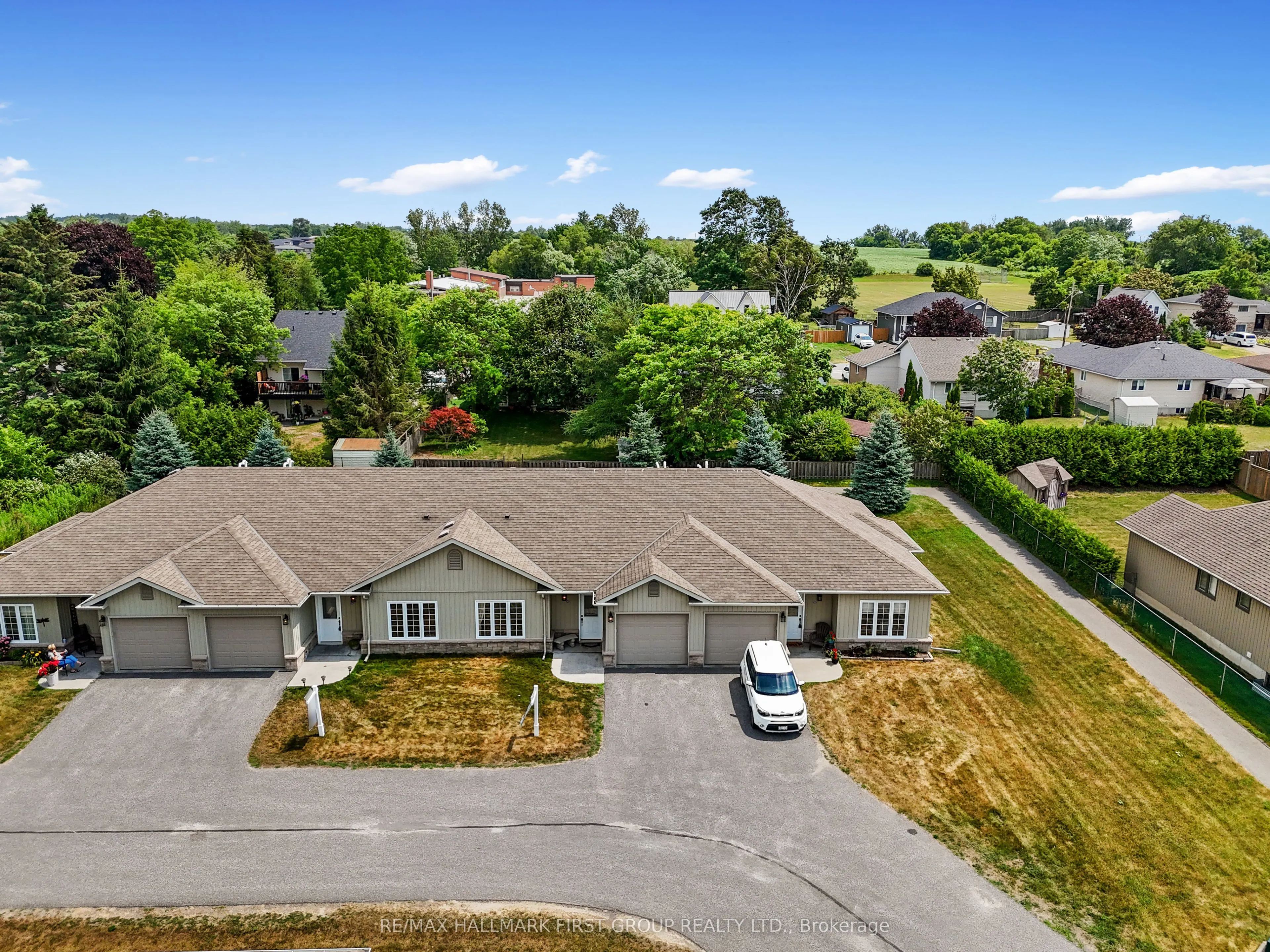 17 George Court, #203