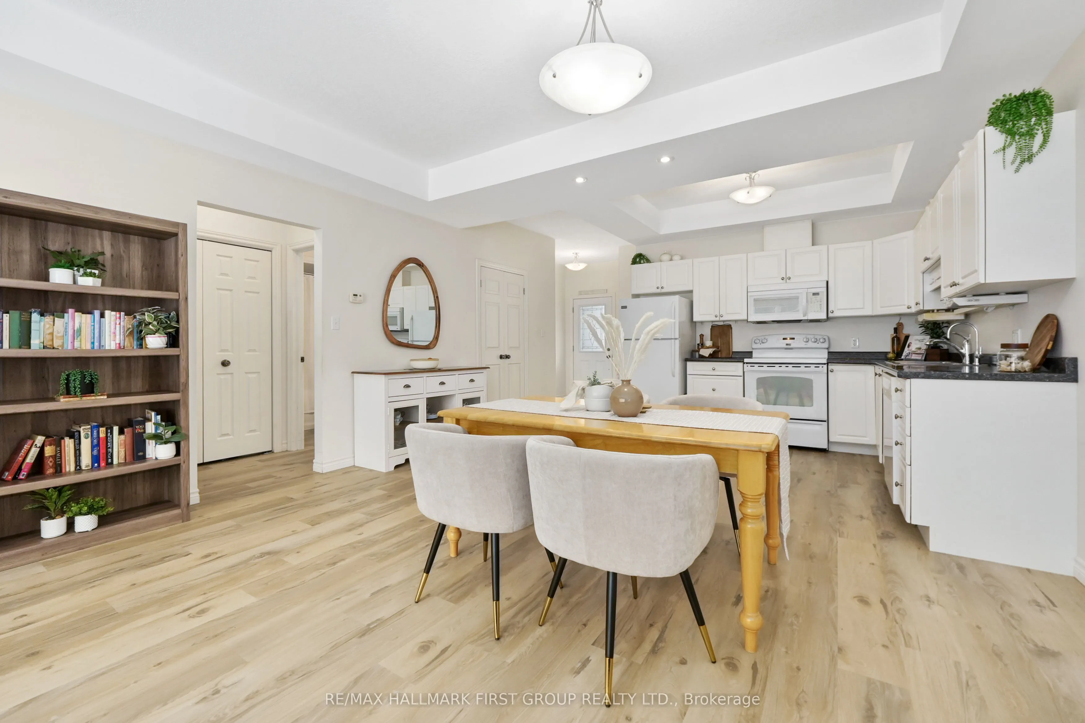 17 George Court, #203