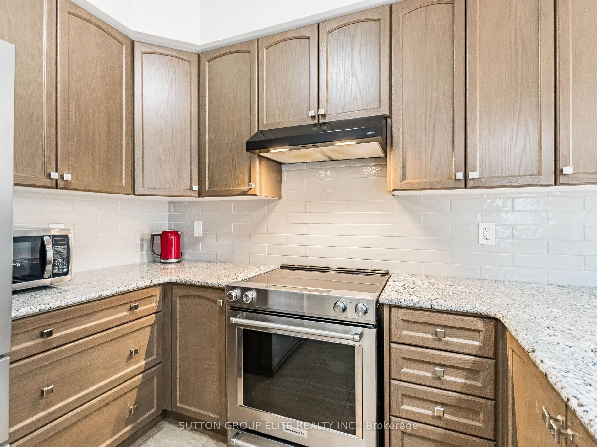 173 Kinsman Drive