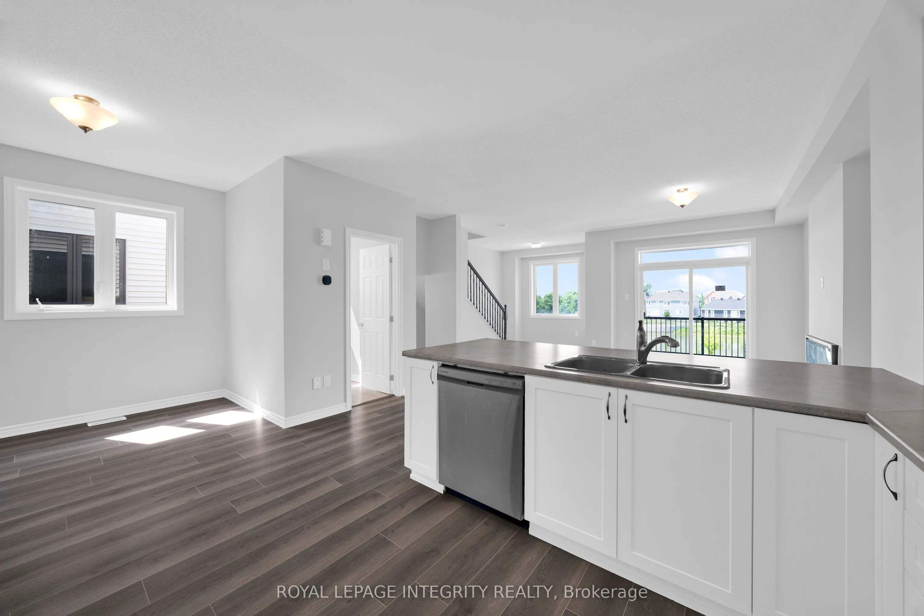 610 Damson Gardens Grove
