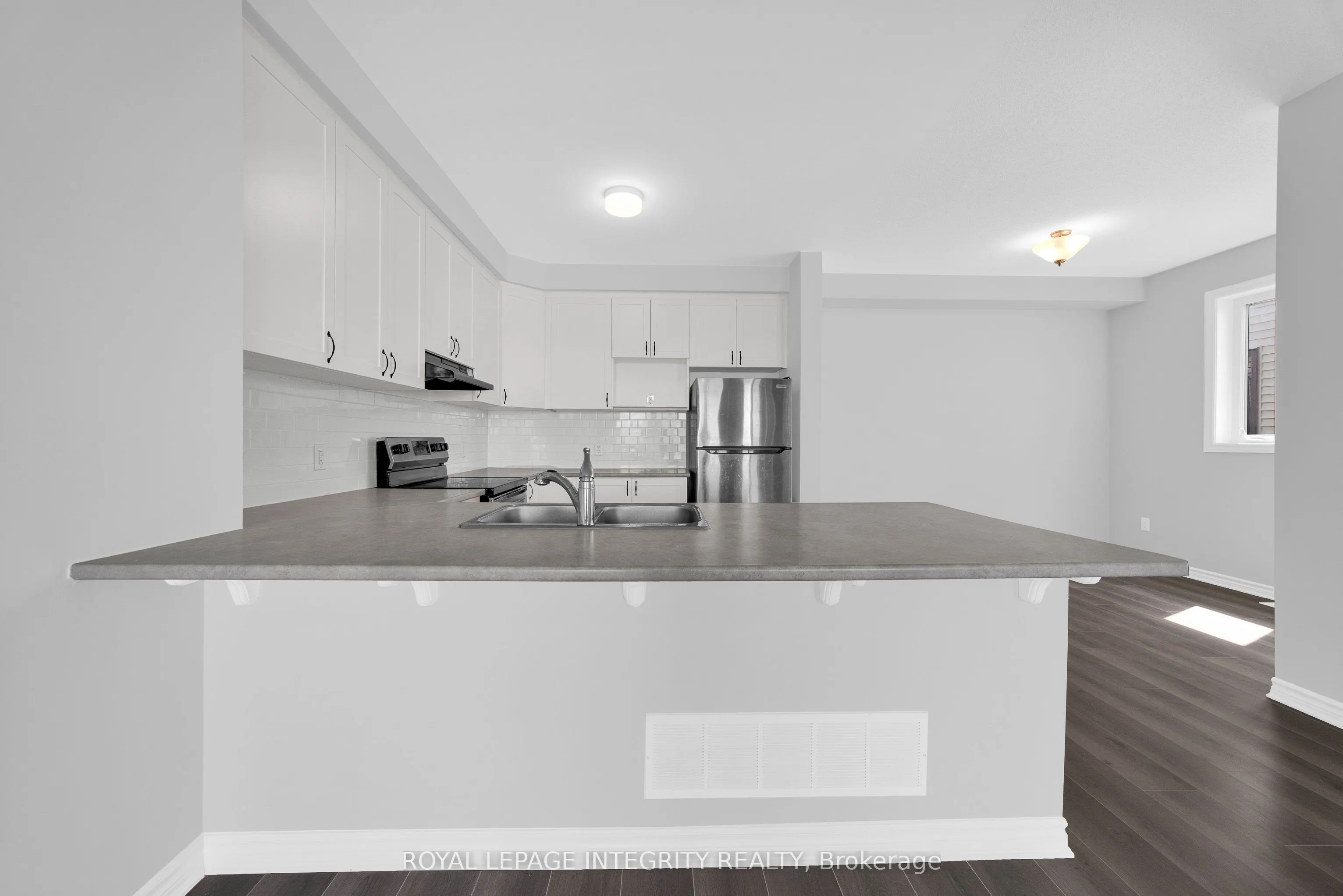 610 Damson Gardens Grove
