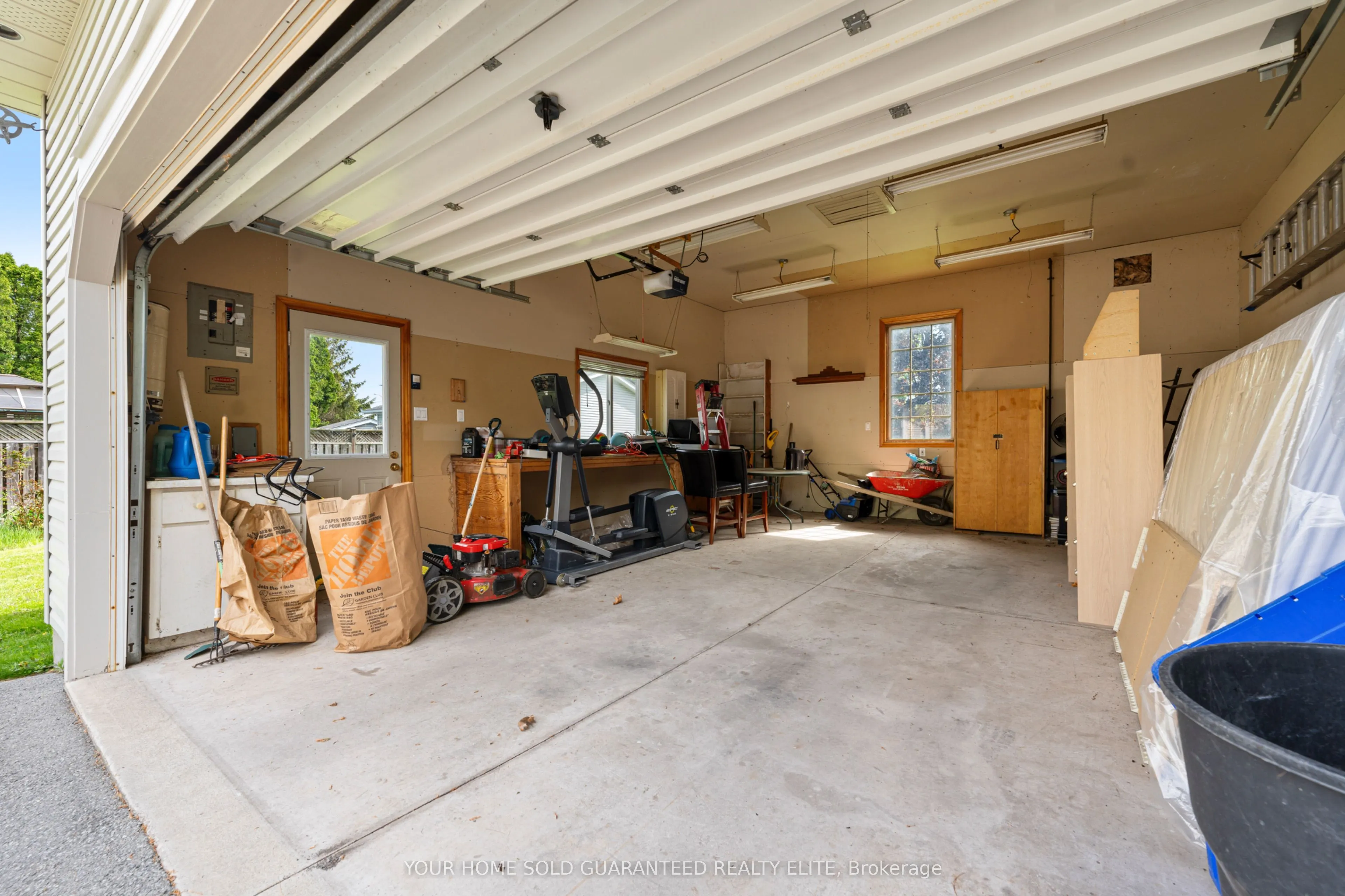 56 Dunkeld Avenue
