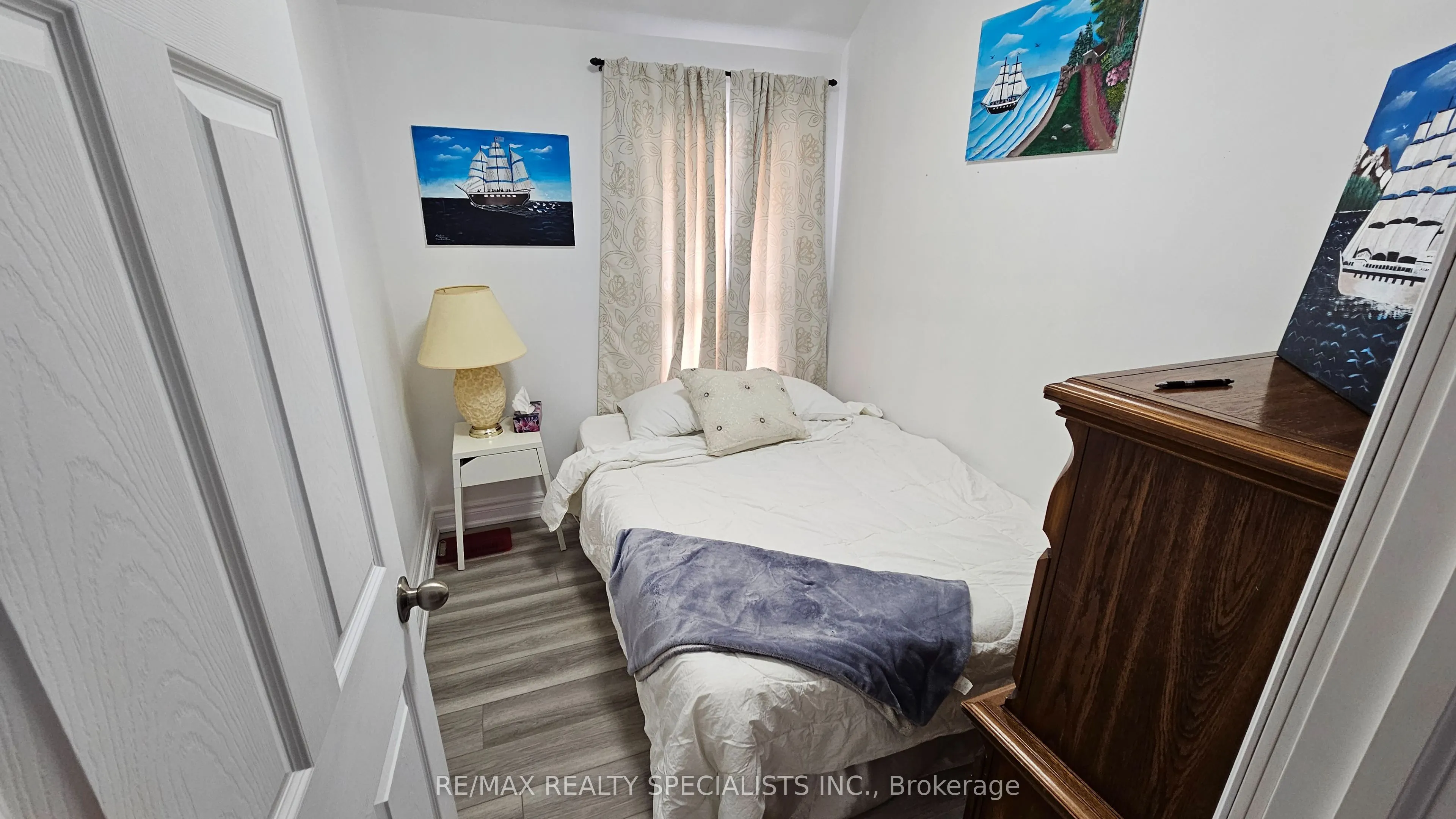 115 Dufferin Avenue