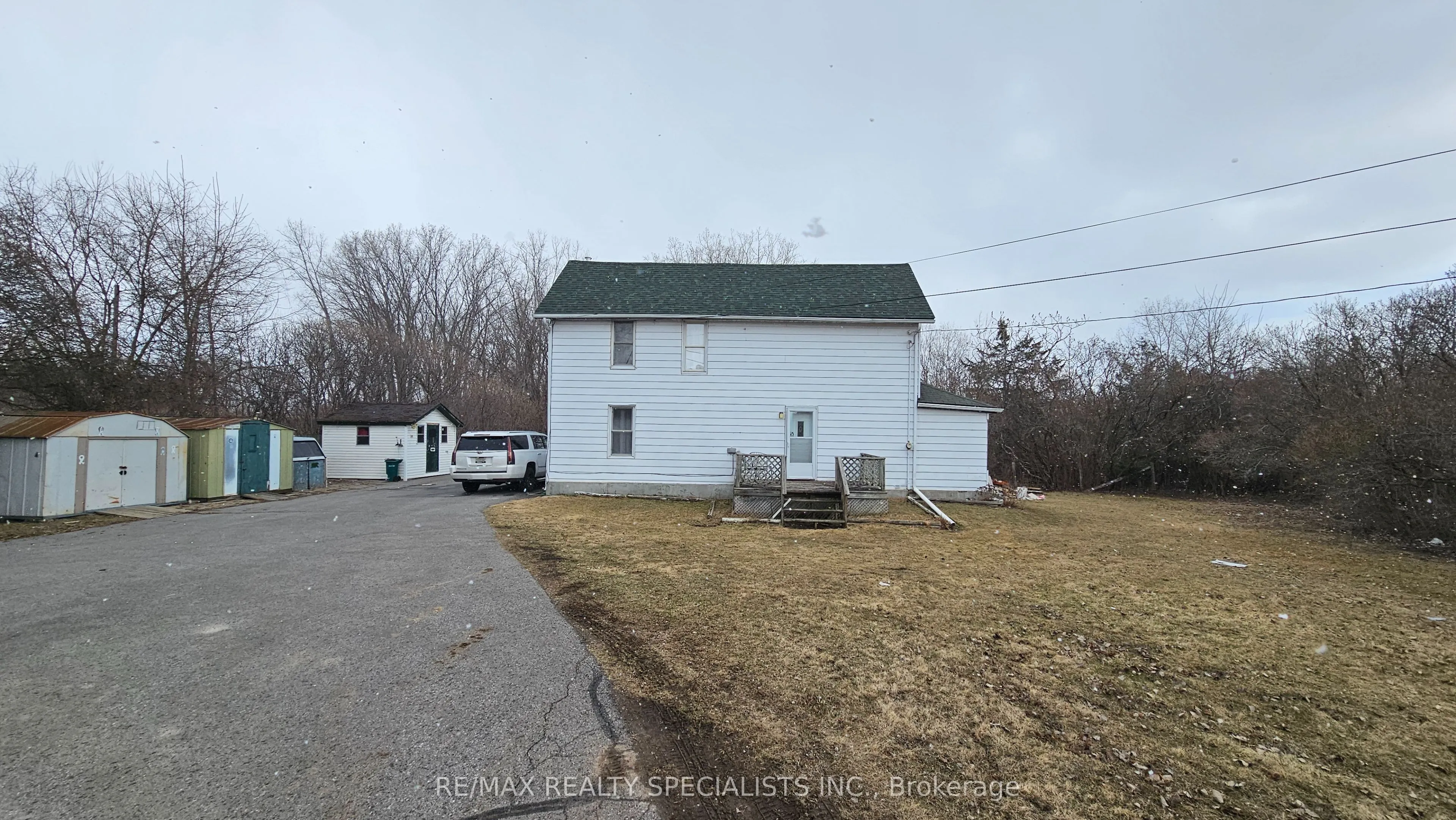 115 Dufferin Avenue