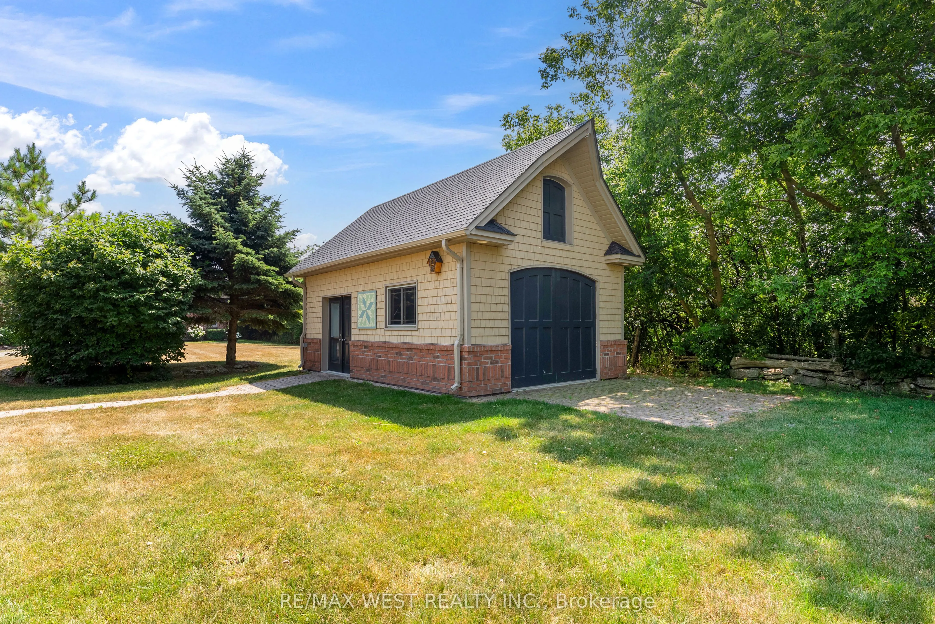 19 Skiff Cove Road