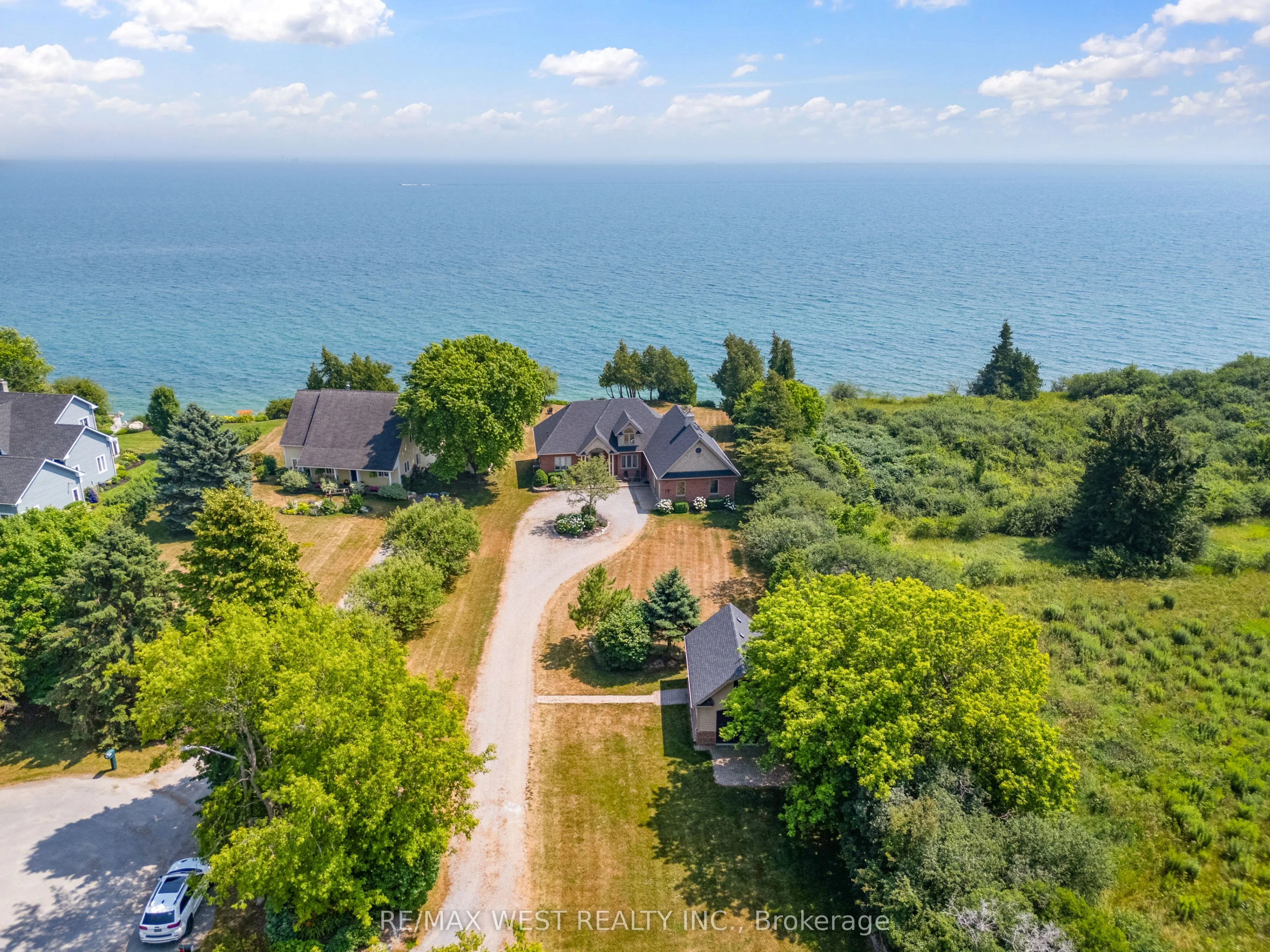 19 Skiff Cove Road
