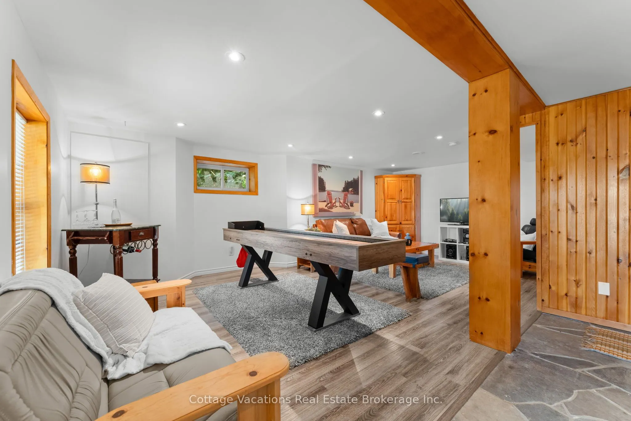 1292 Port Cunnington Road