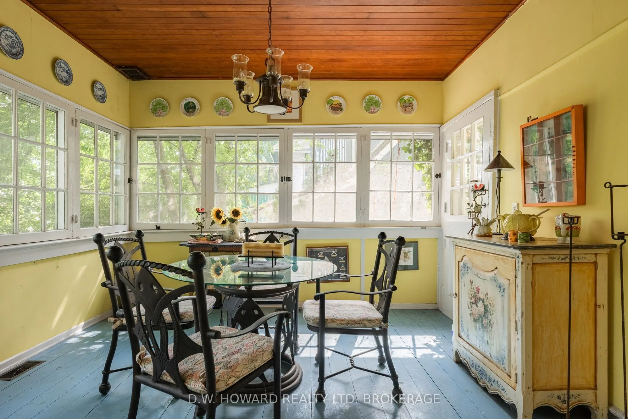 1321 Kam Road