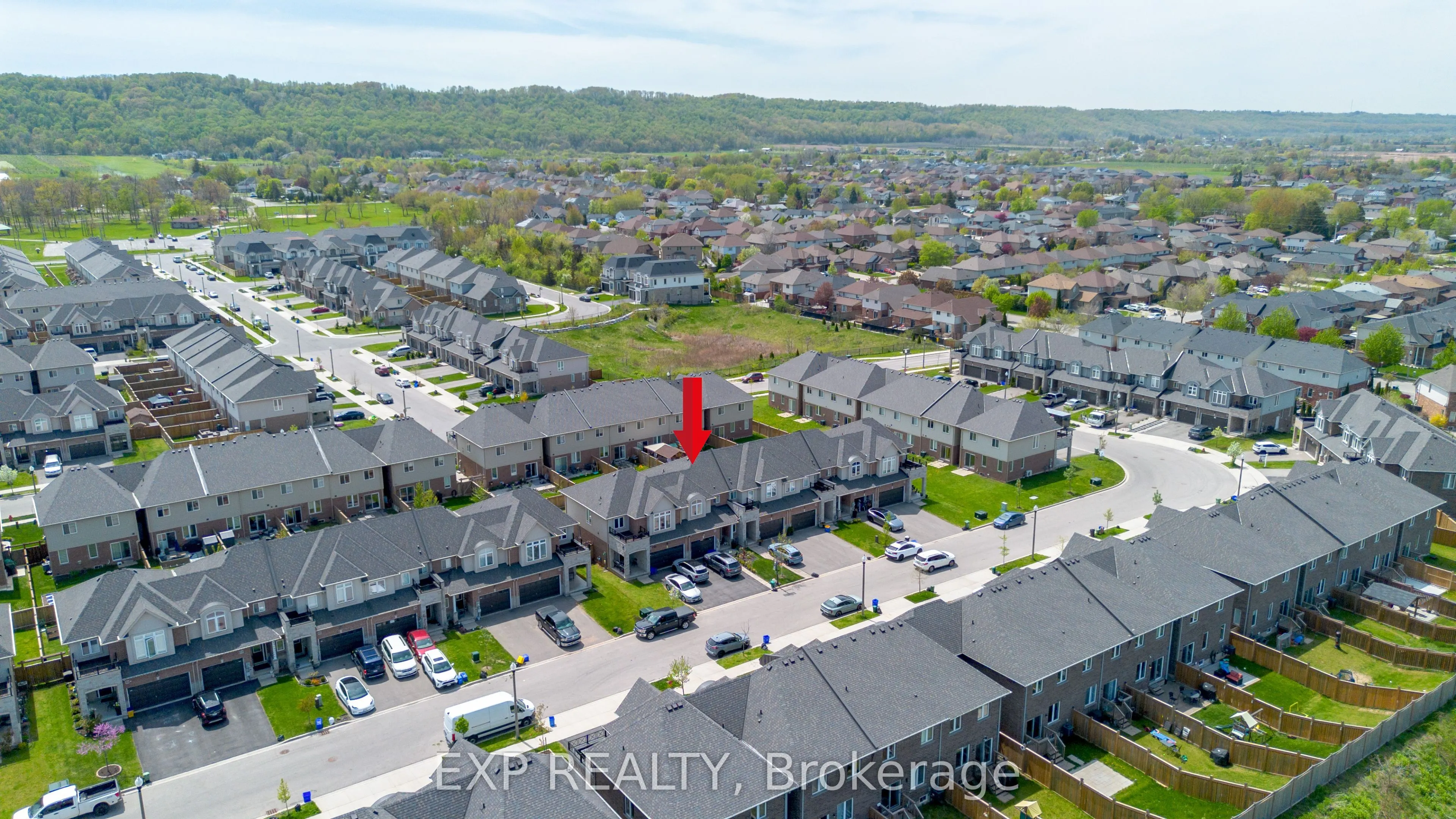 42 Pinot Crescent