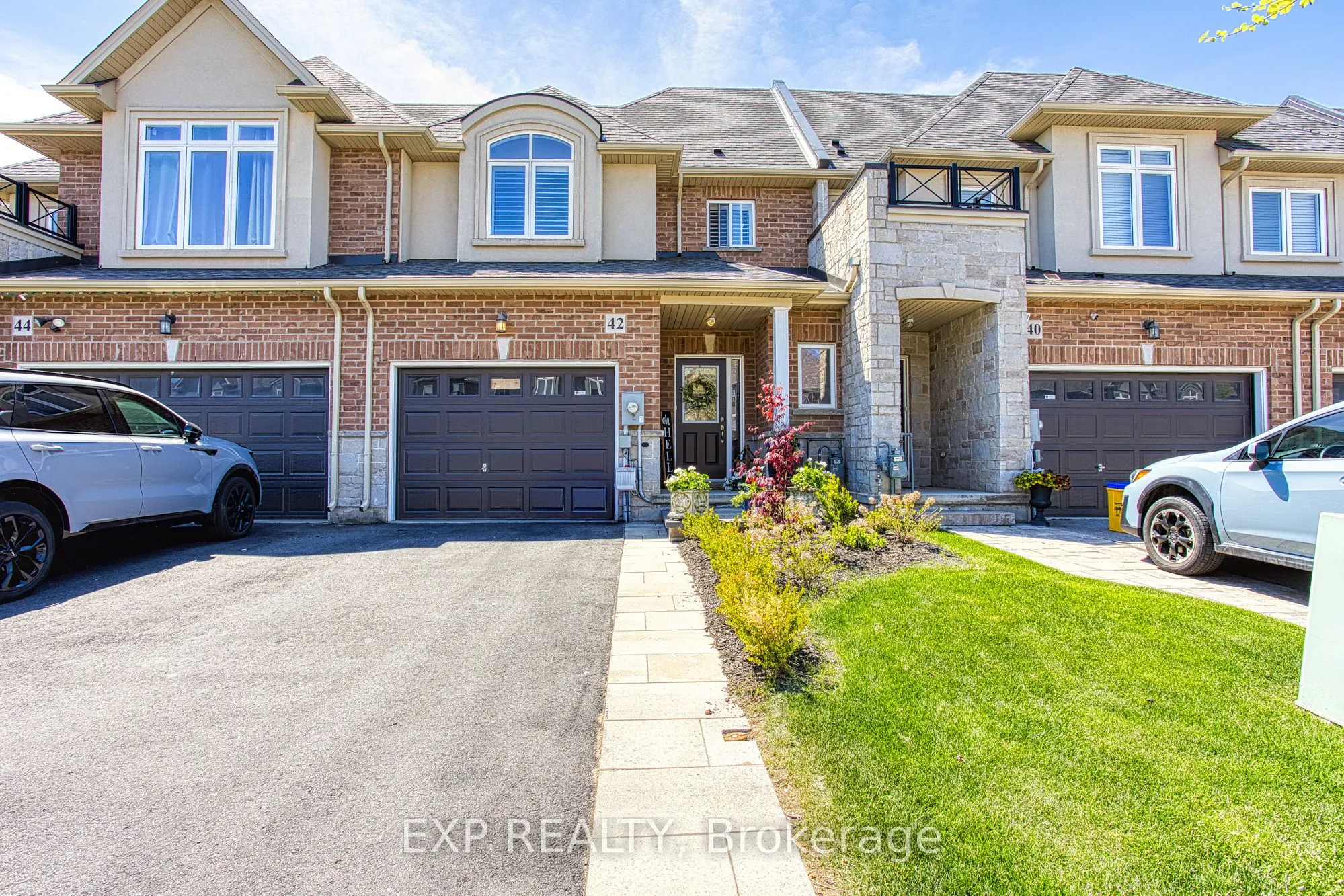 42 Pinot Crescent
