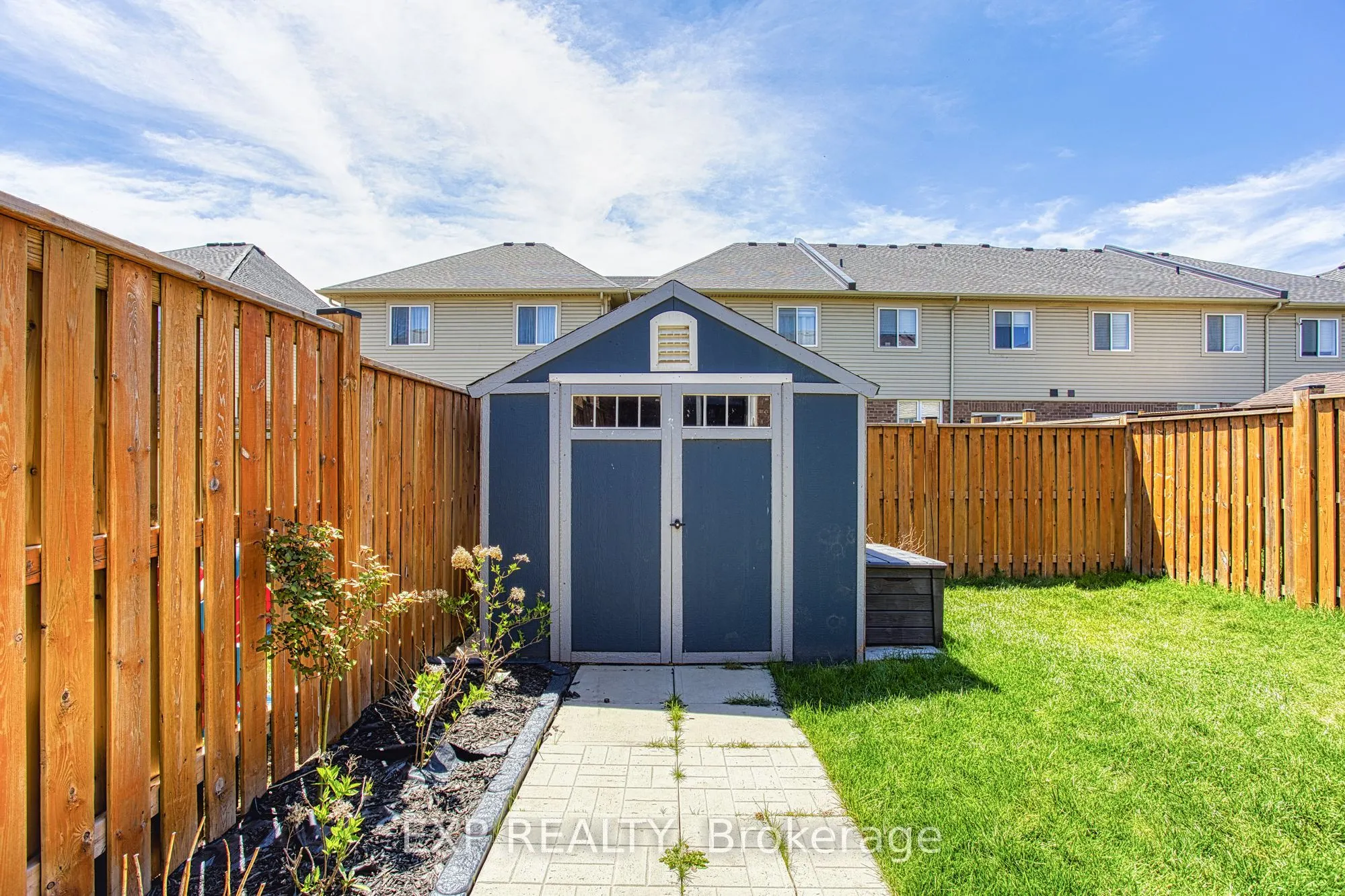 42 Pinot Crescent