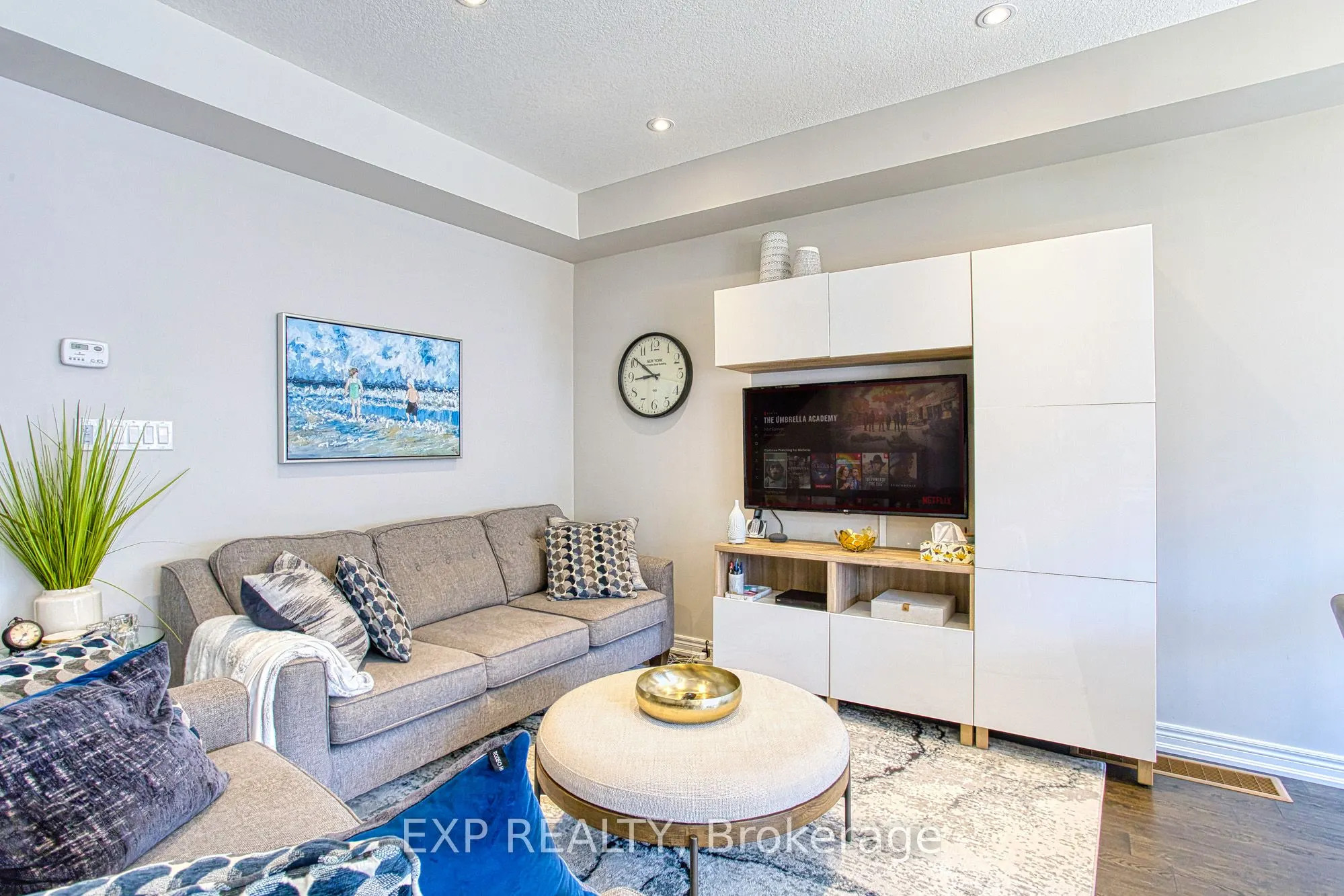 42 Pinot Crescent