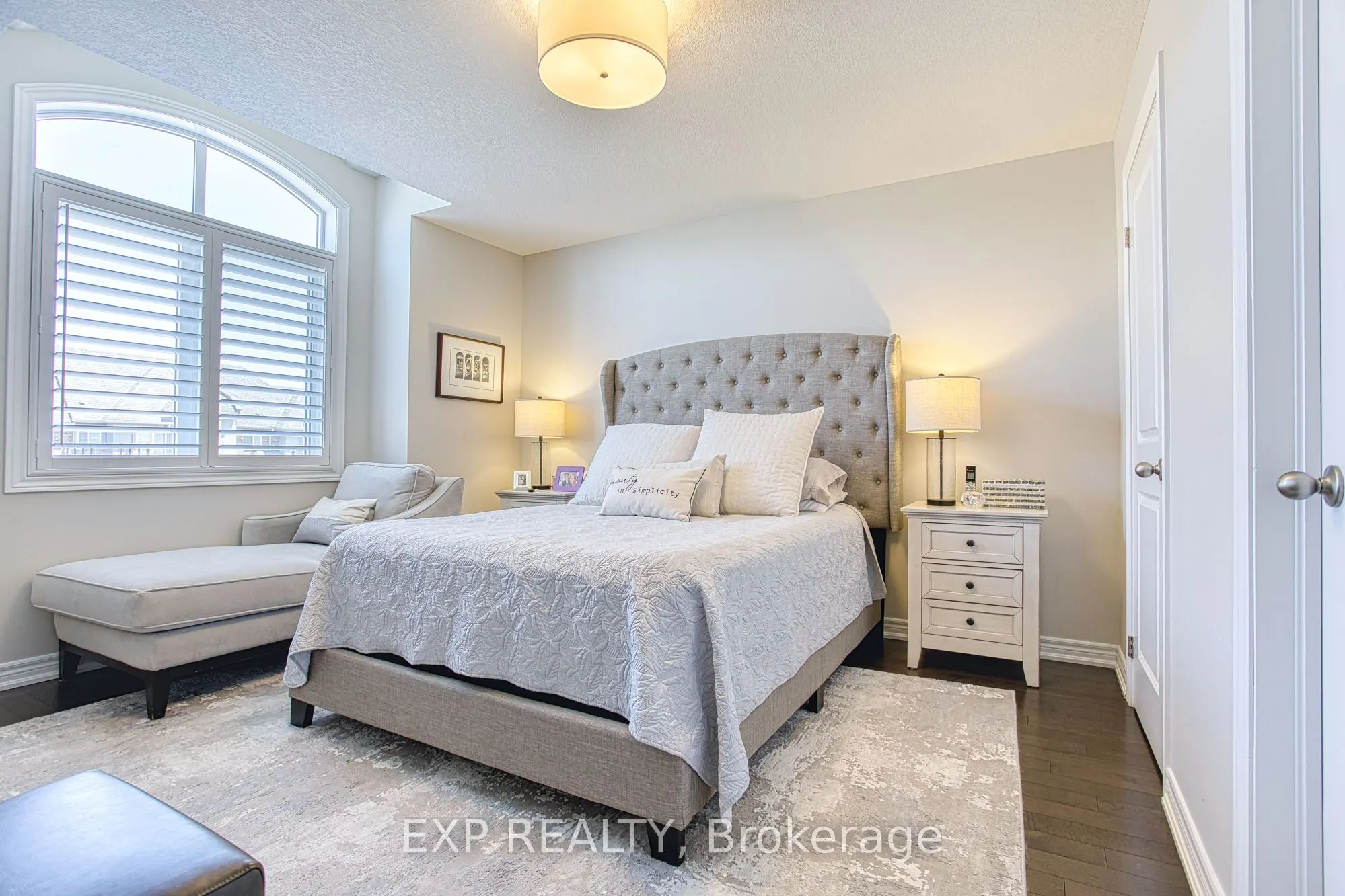 42 Pinot Crescent