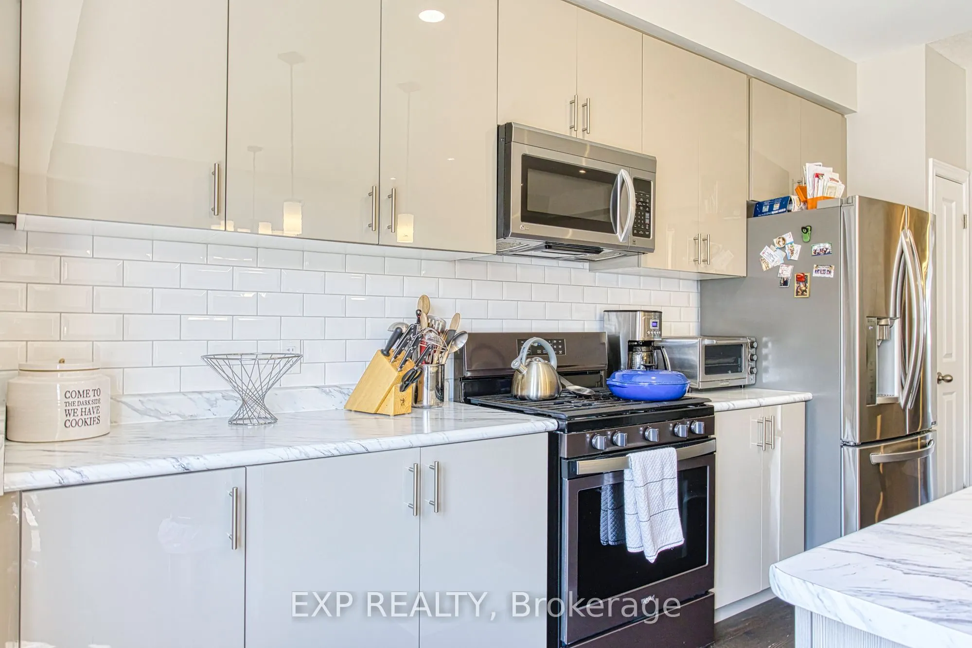 42 Pinot Crescent