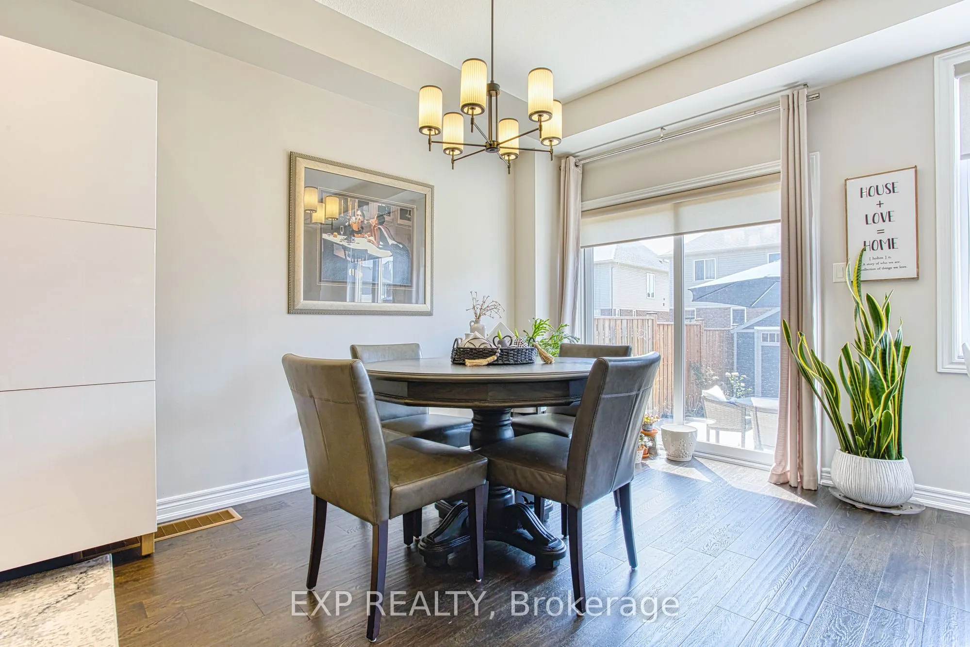 42 Pinot Crescent