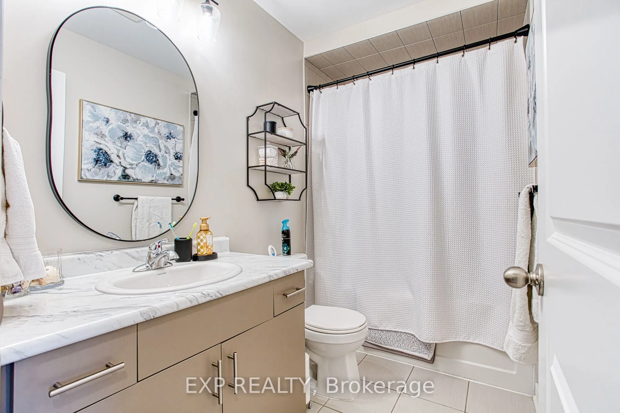 42 Pinot Crescent