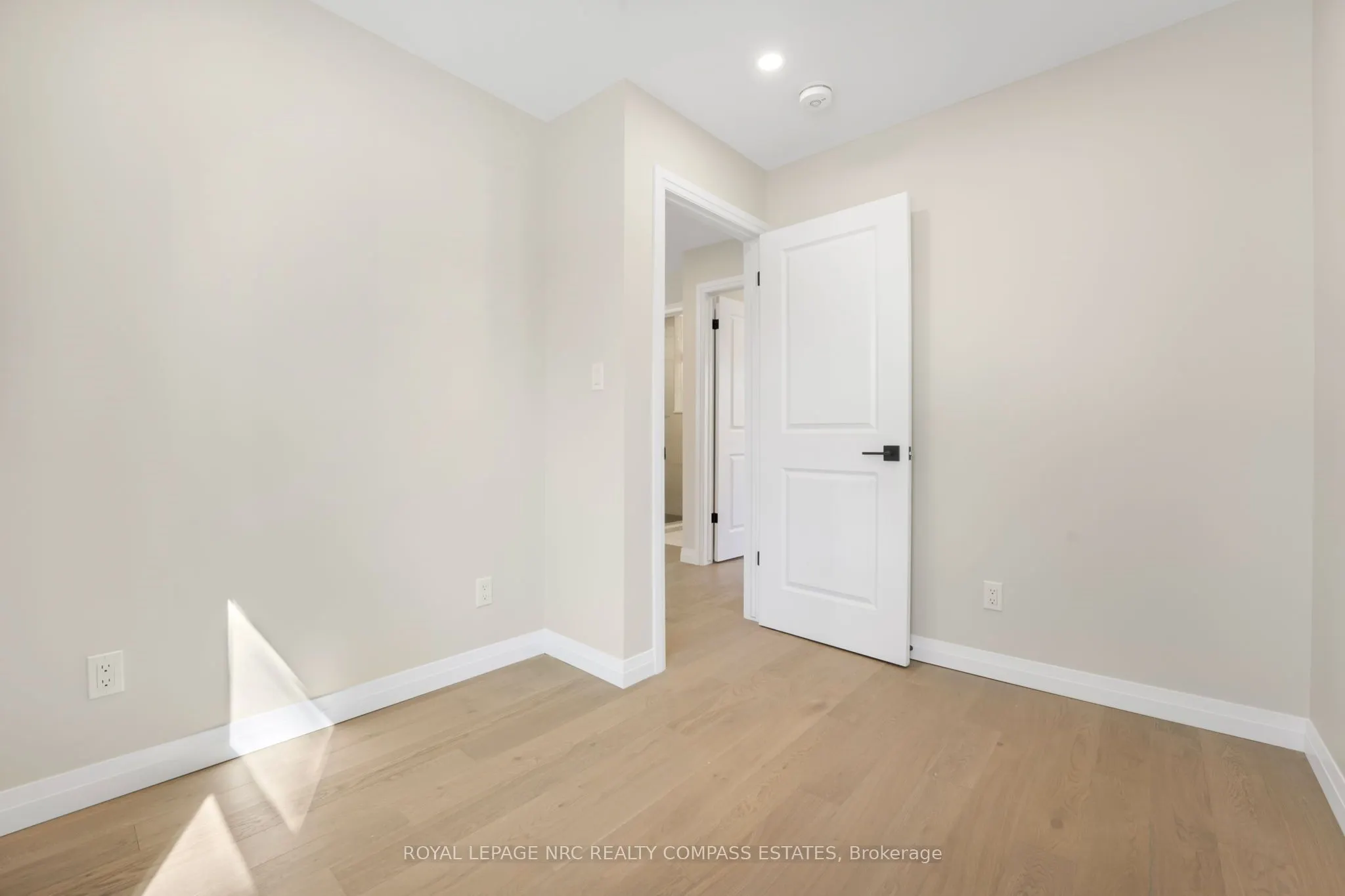 5 Alice Street