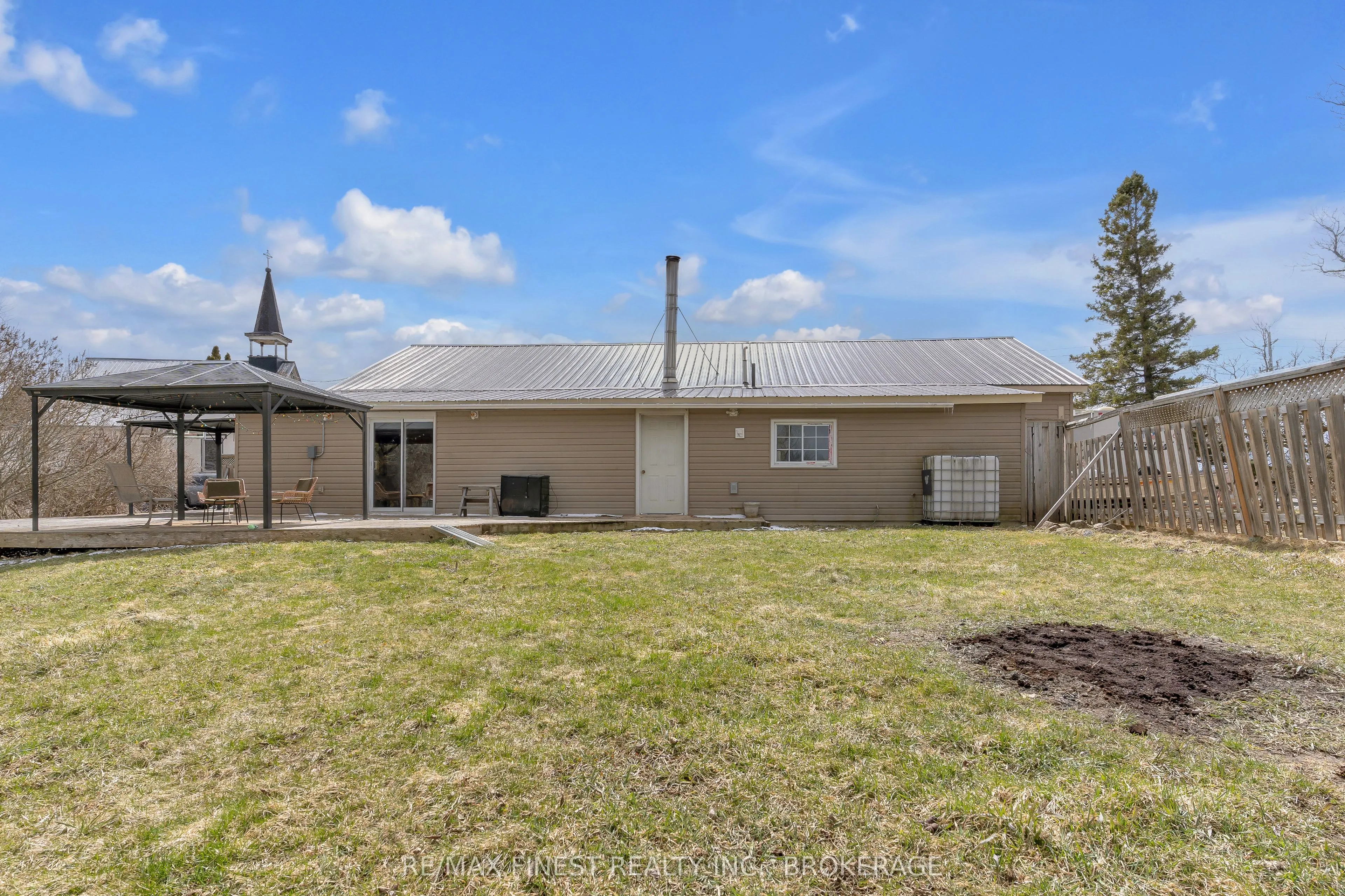 6955 County 2 Road