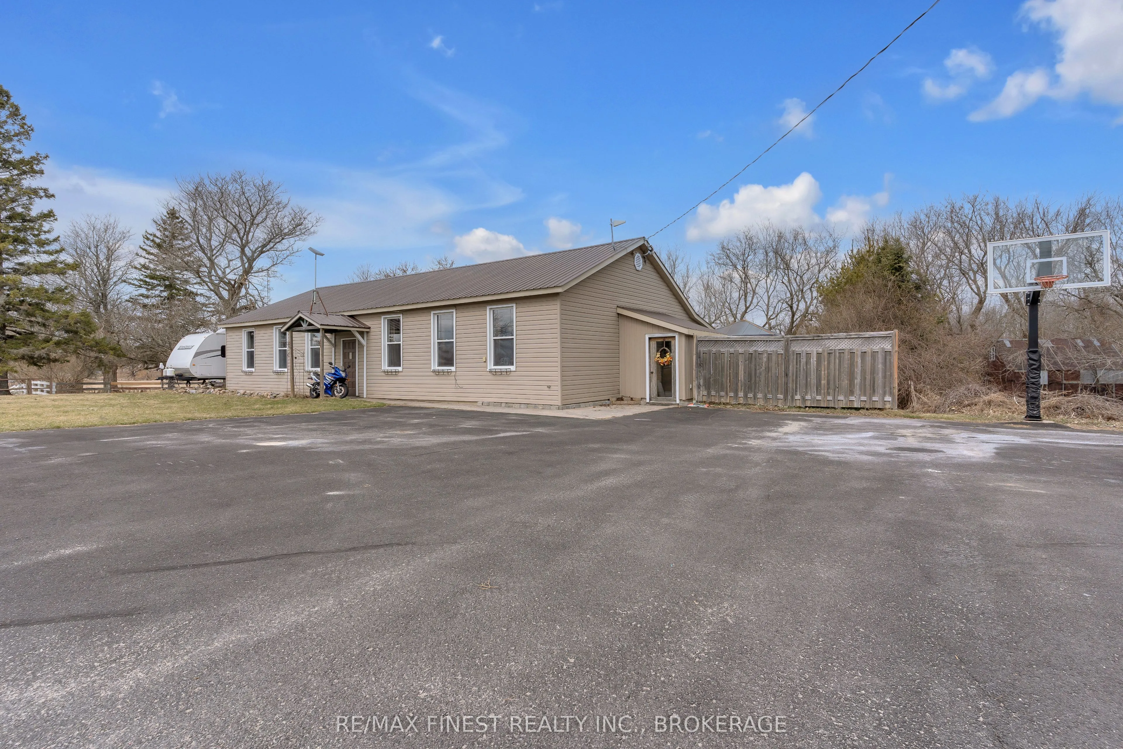 6955 County 2 Road