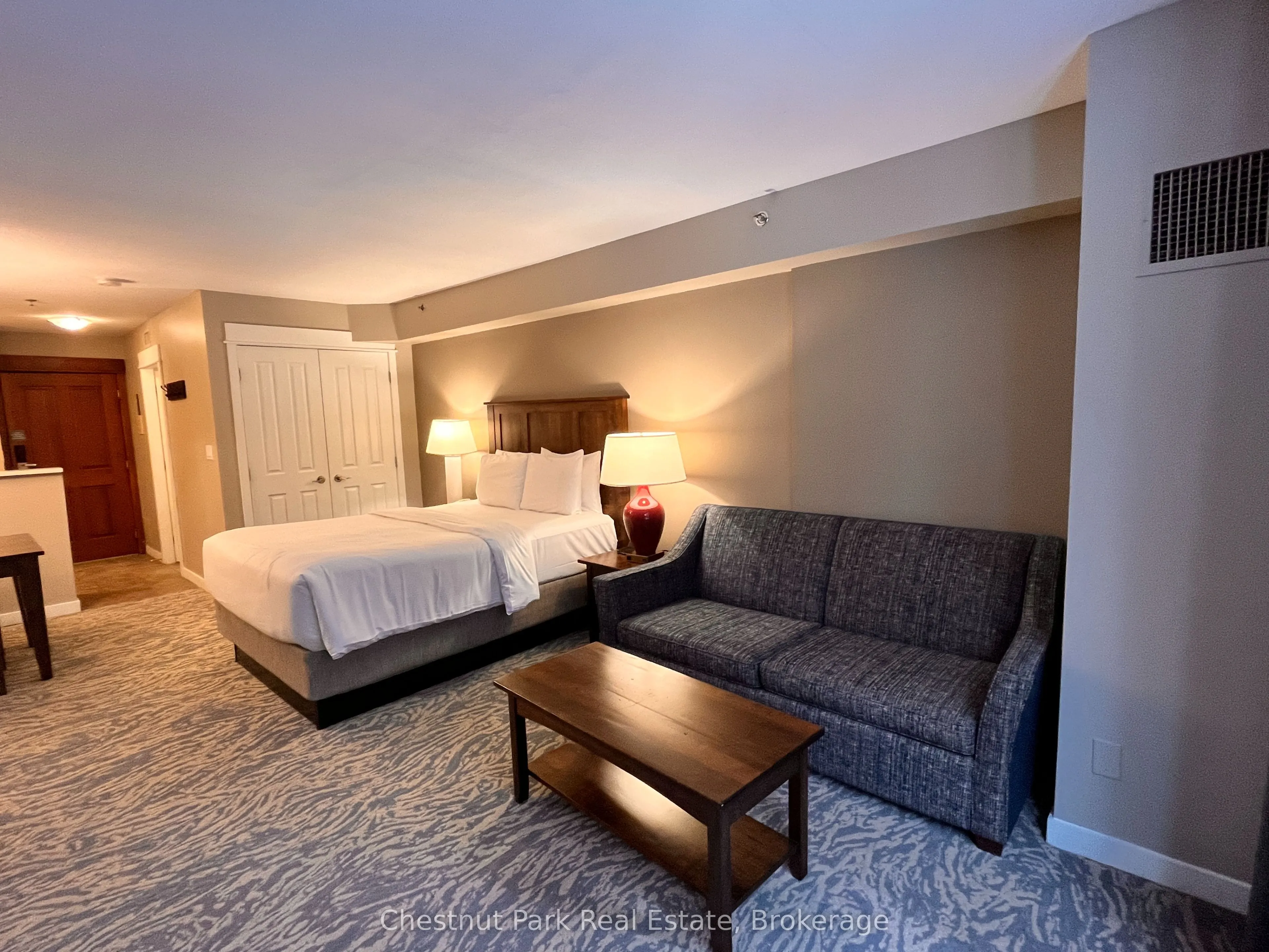 156 Jozo Weider Boulevard #213