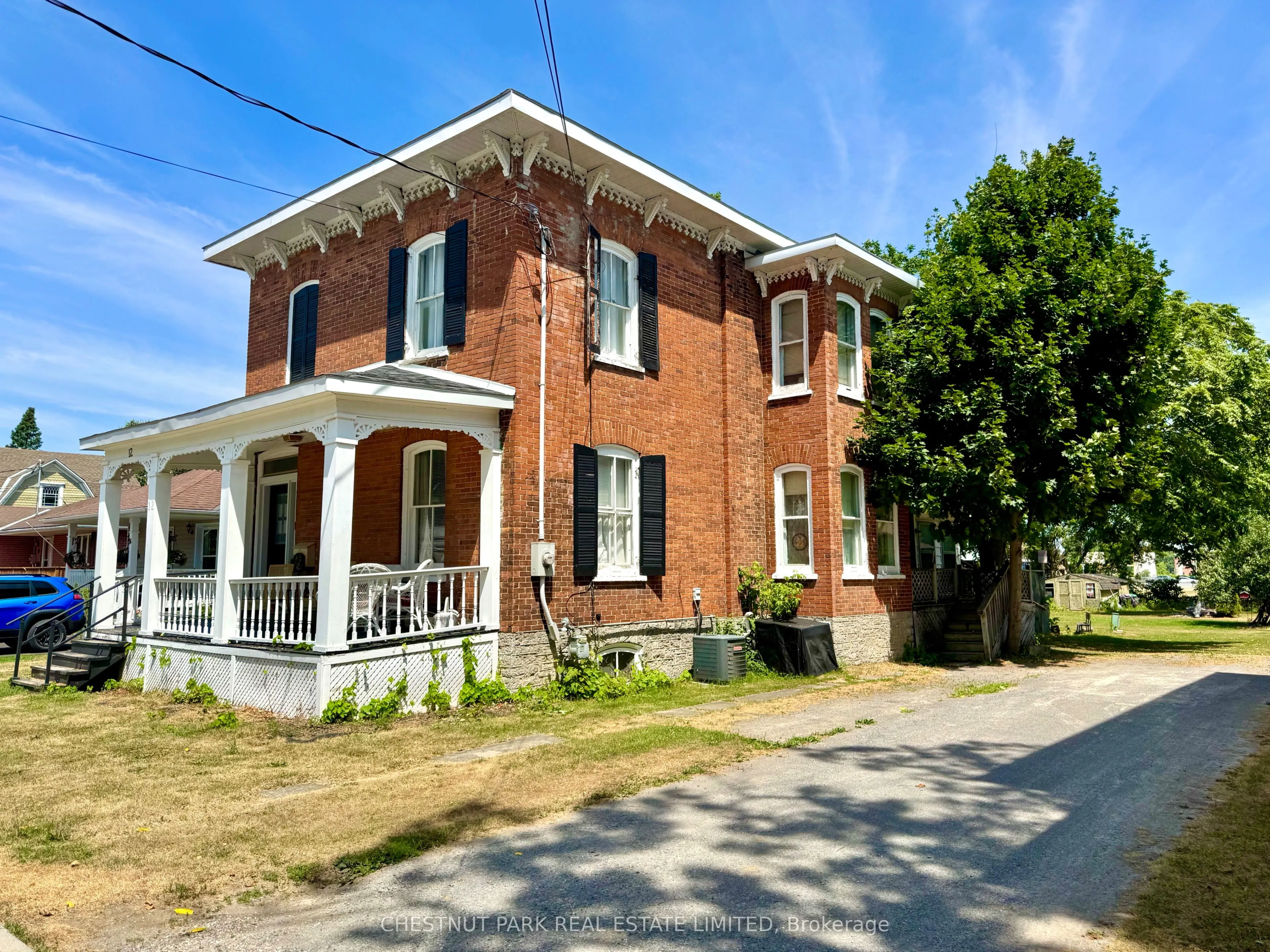12 Maple Avenue