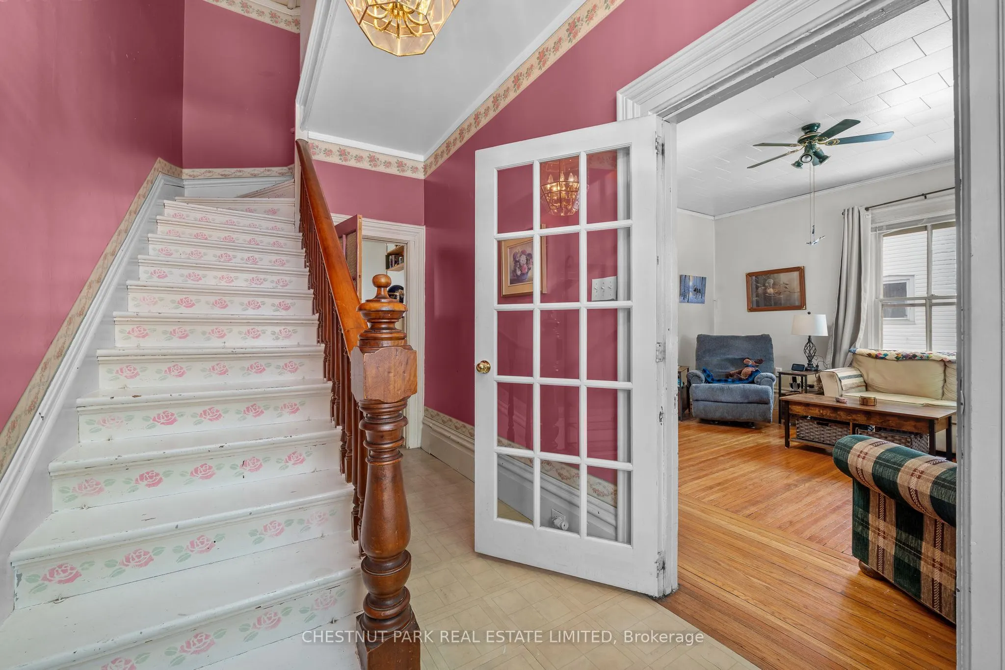 12 Maple Avenue