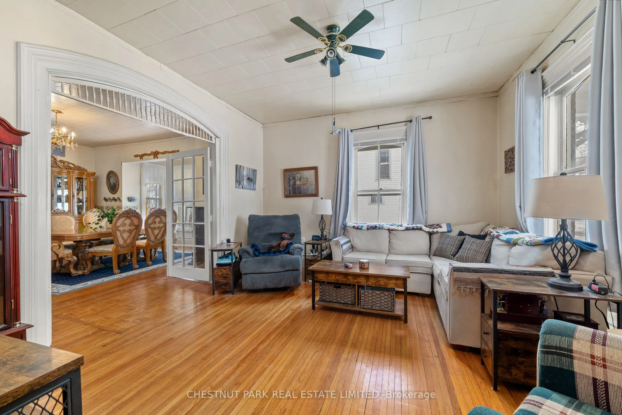 12 Maple Avenue