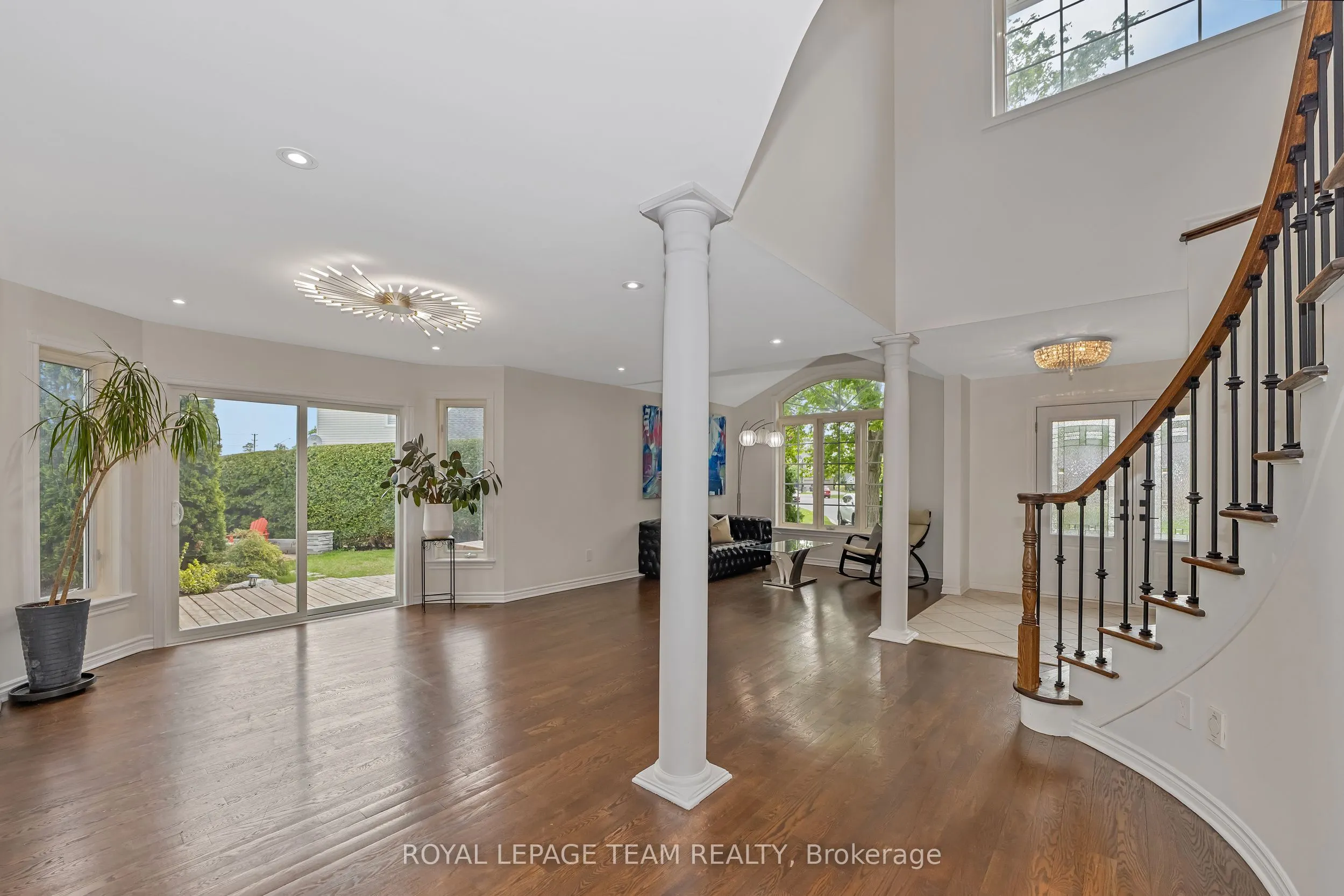 27 Heritage Grove Crescent