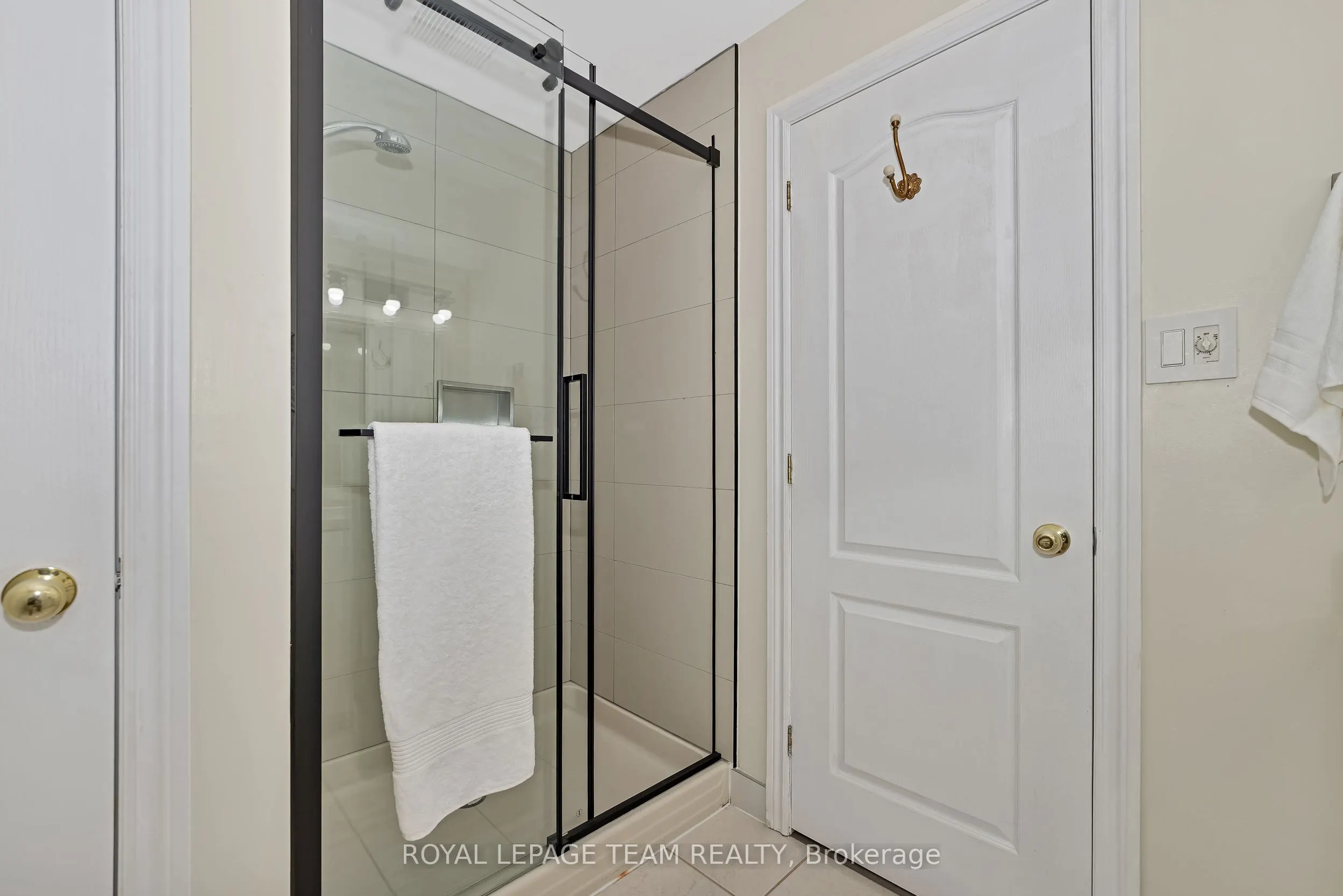 27 Heritage Grove Crescent