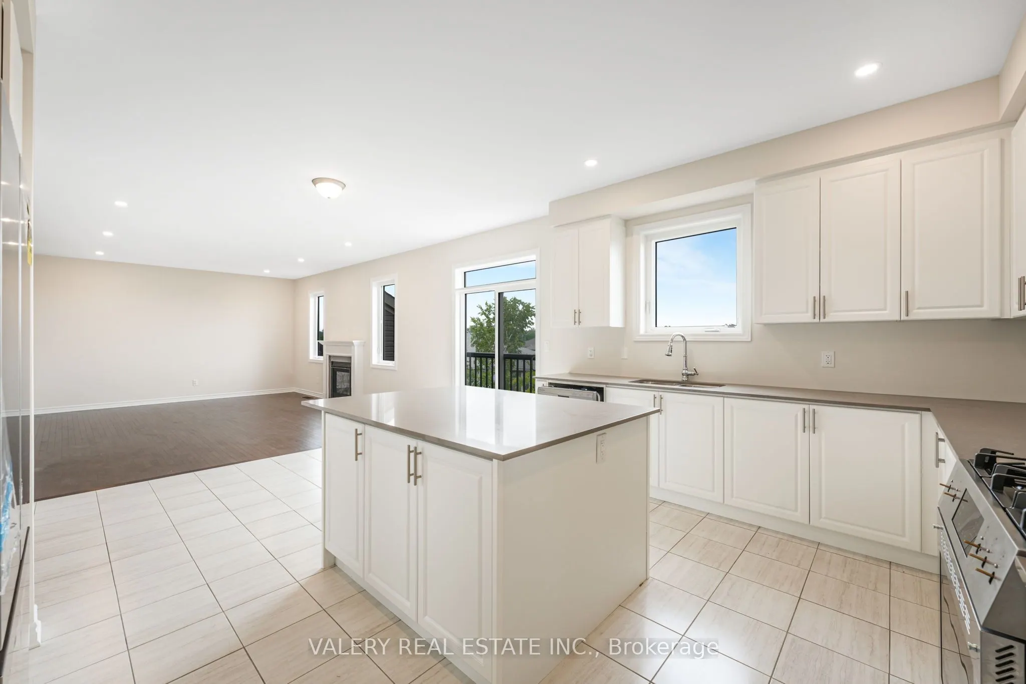 17 Oriole Crescent