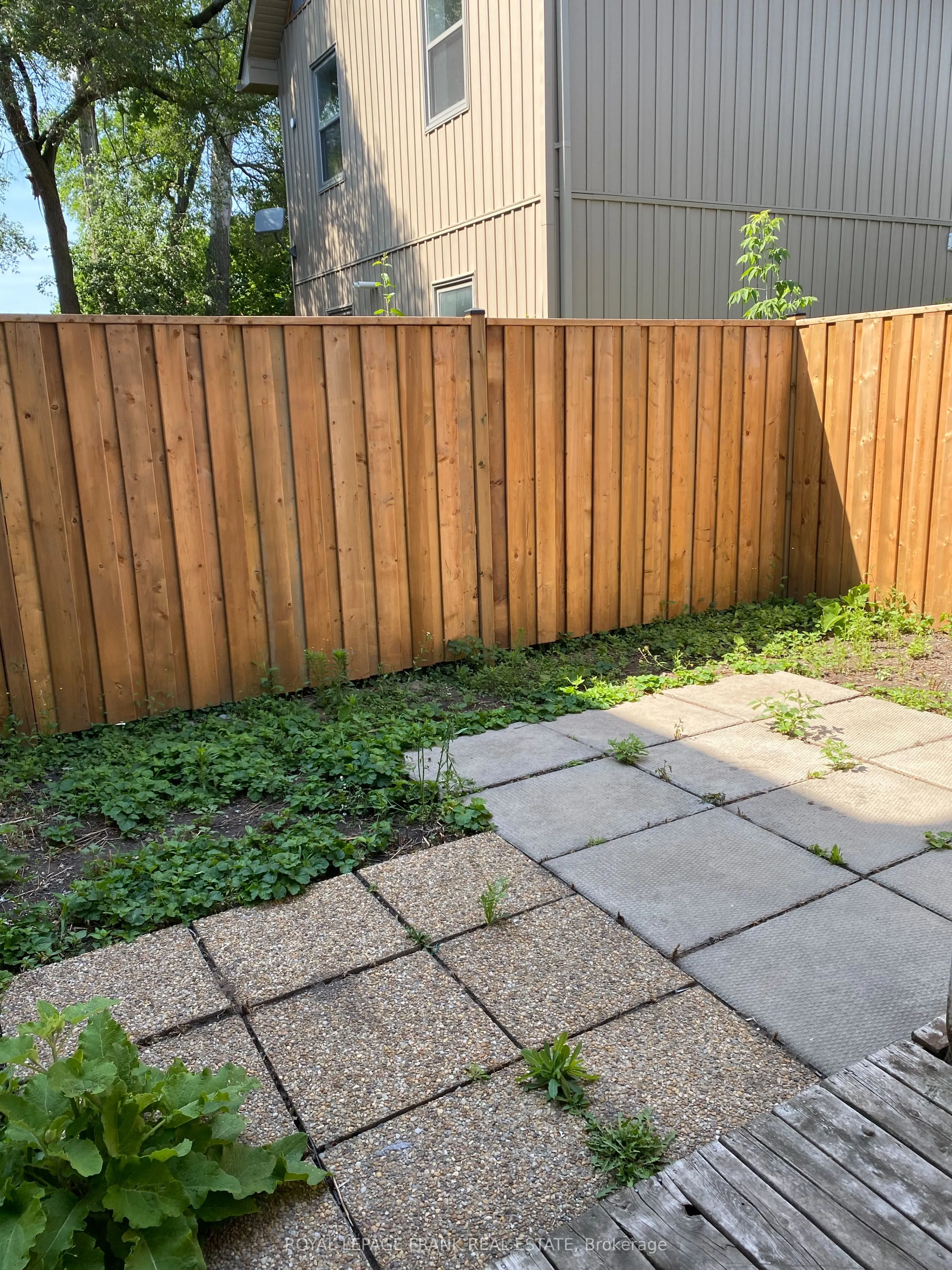 297 Sherbrooke Street