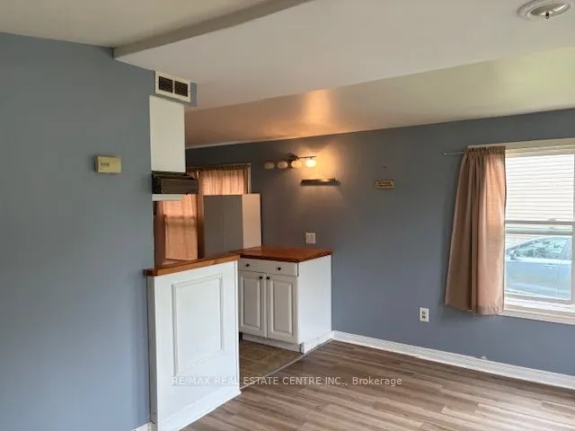 4 Maple Grove Village Road