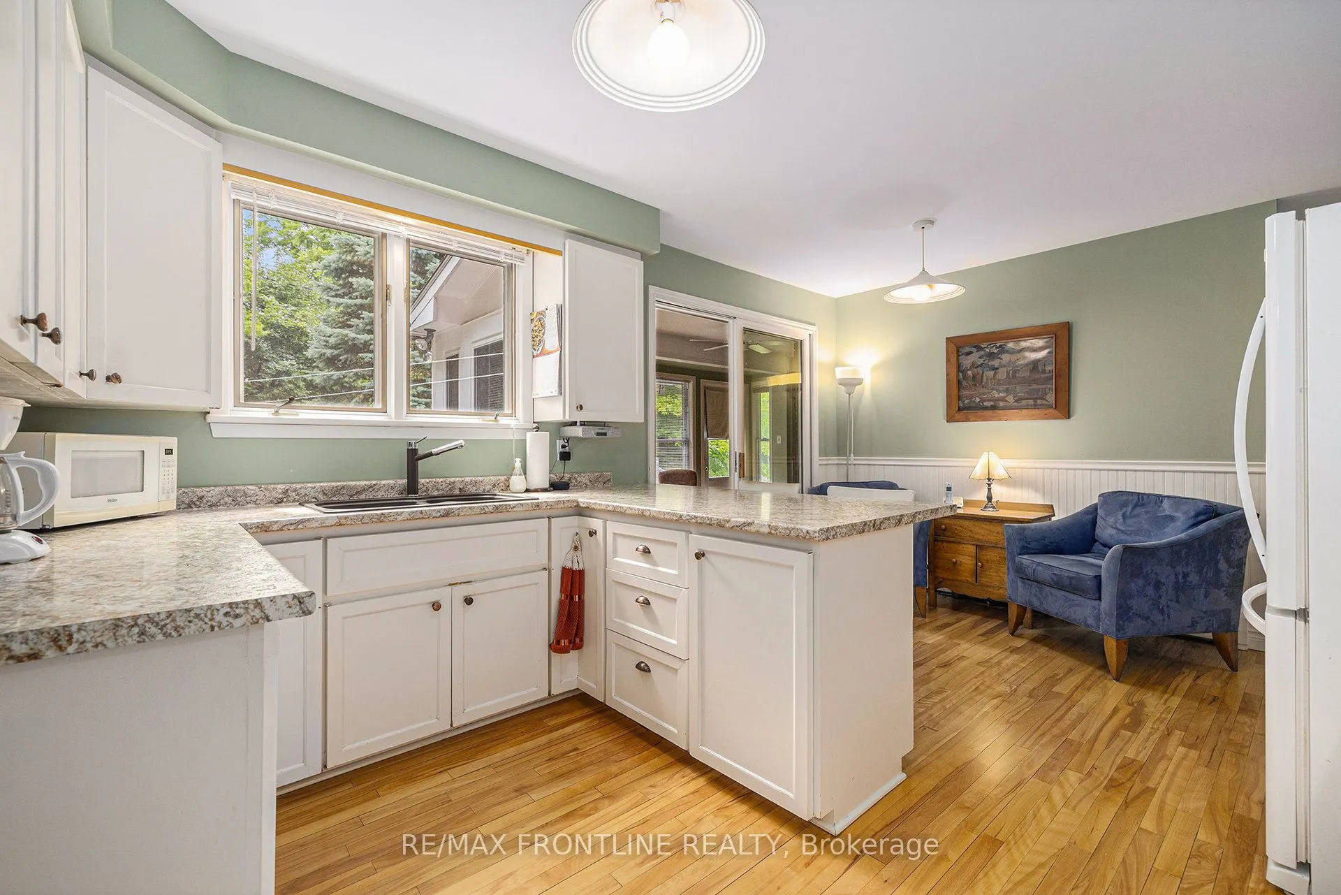 12 Glenview Crescent