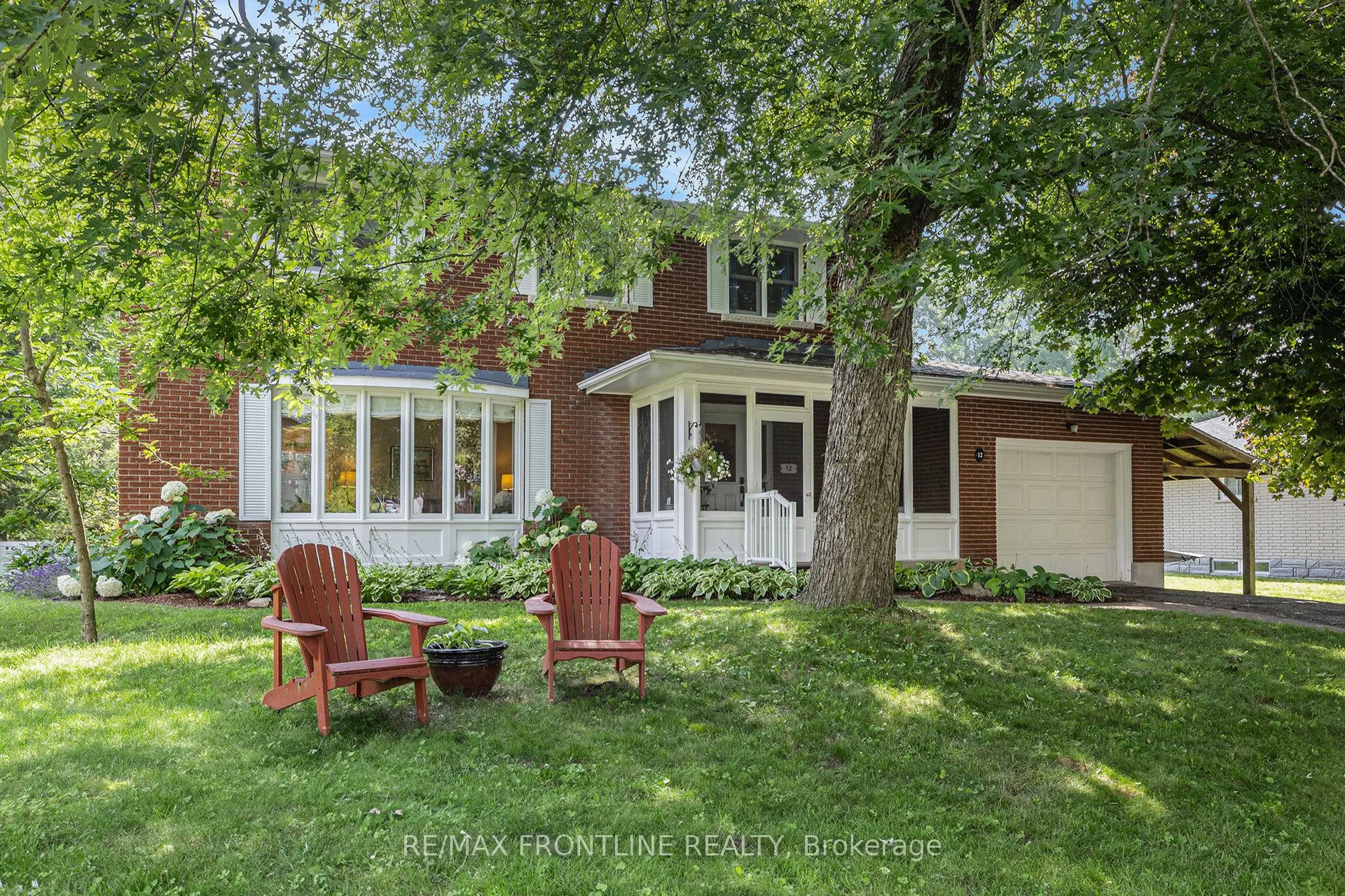 12 Glenview Crescent