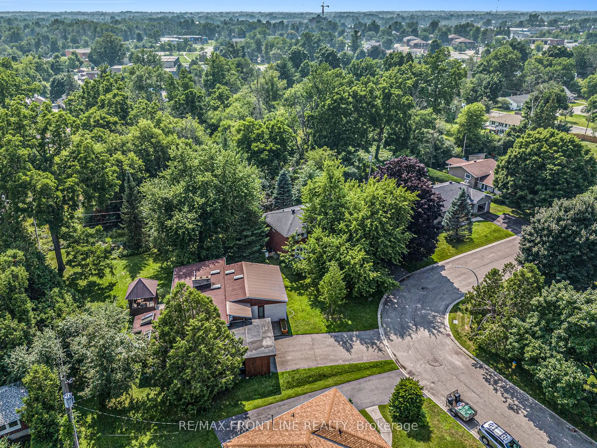 12 Glenview Crescent