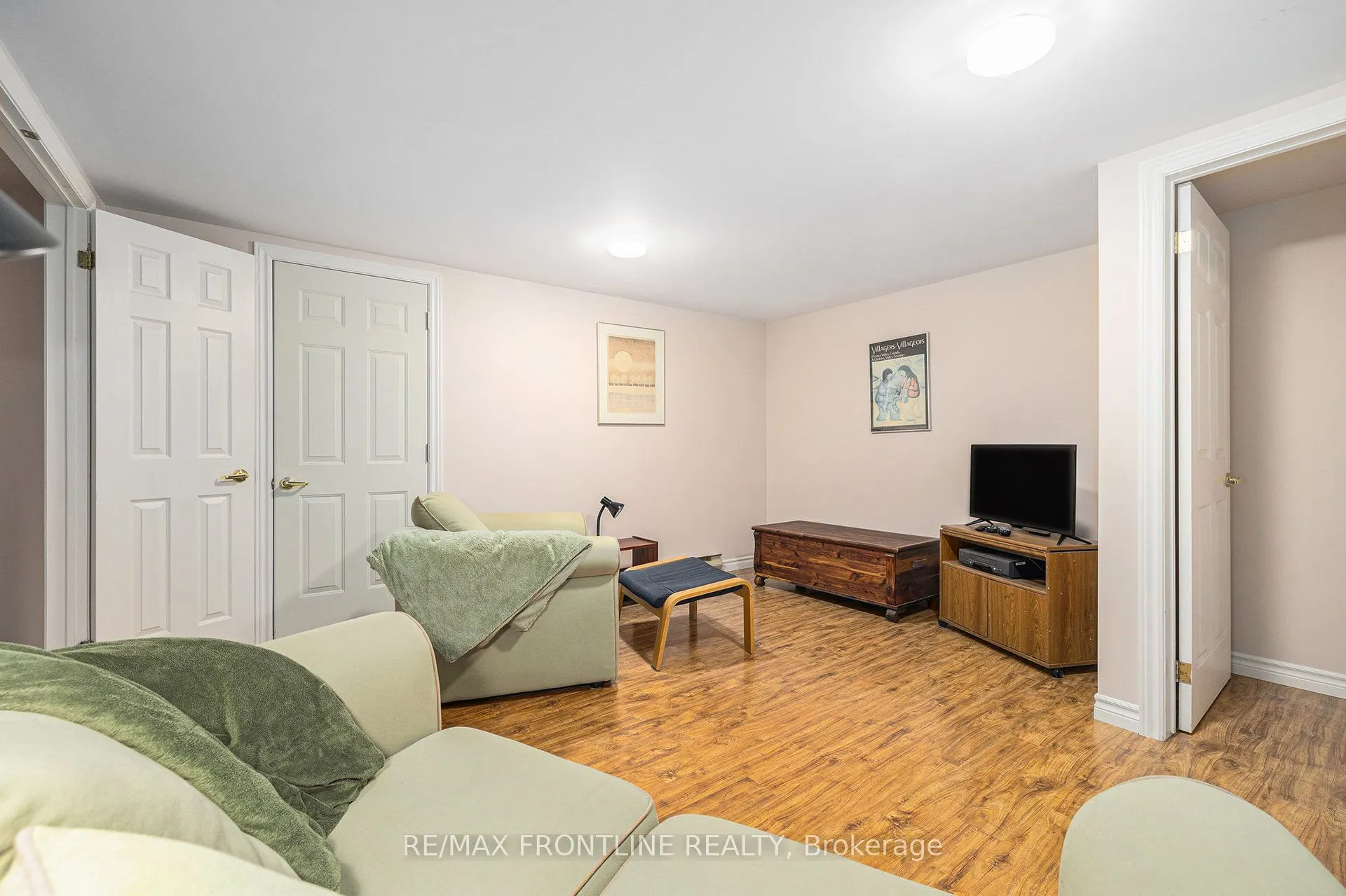12 Glenview Crescent