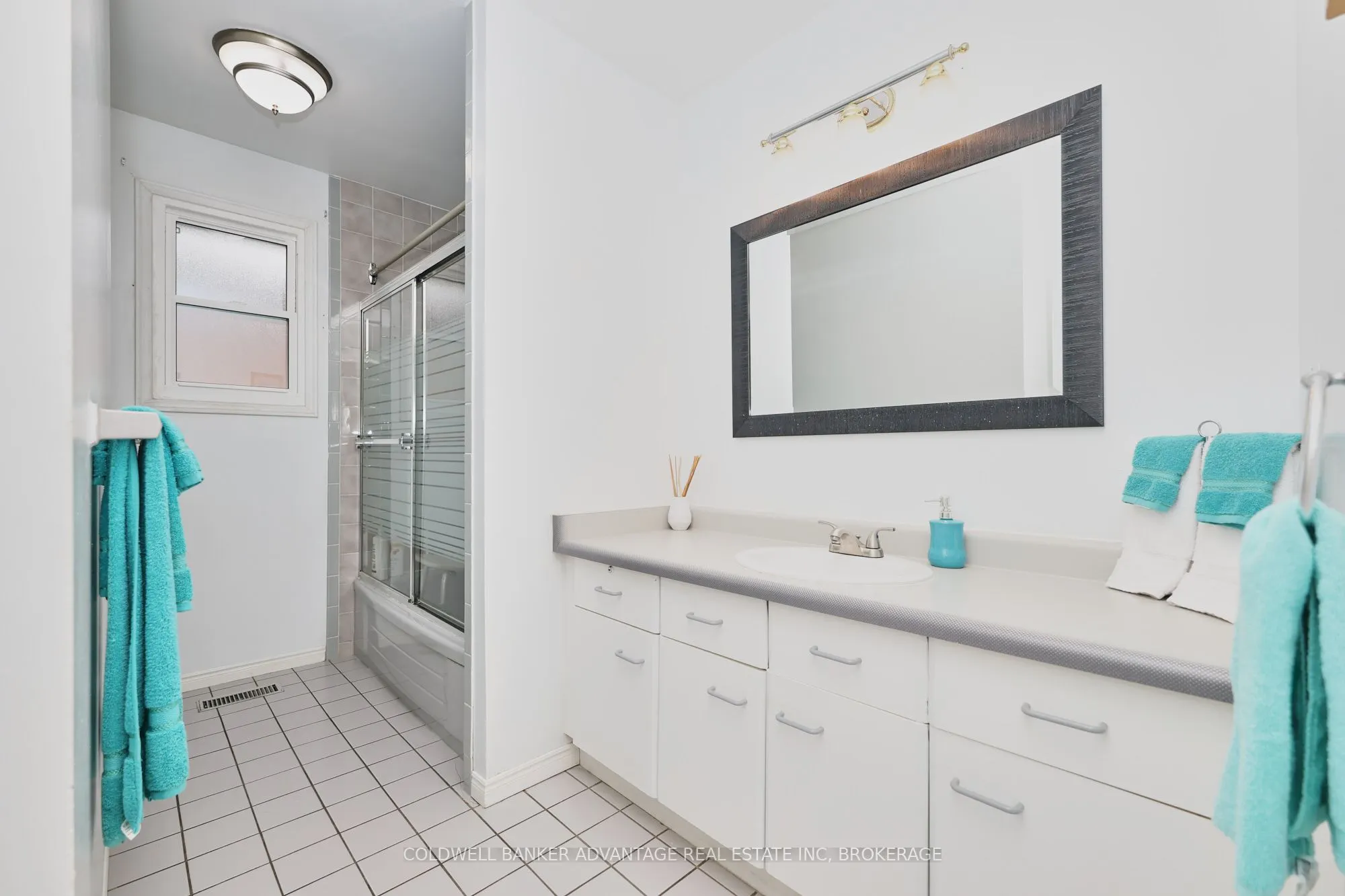 147 Briarsdale Crescent