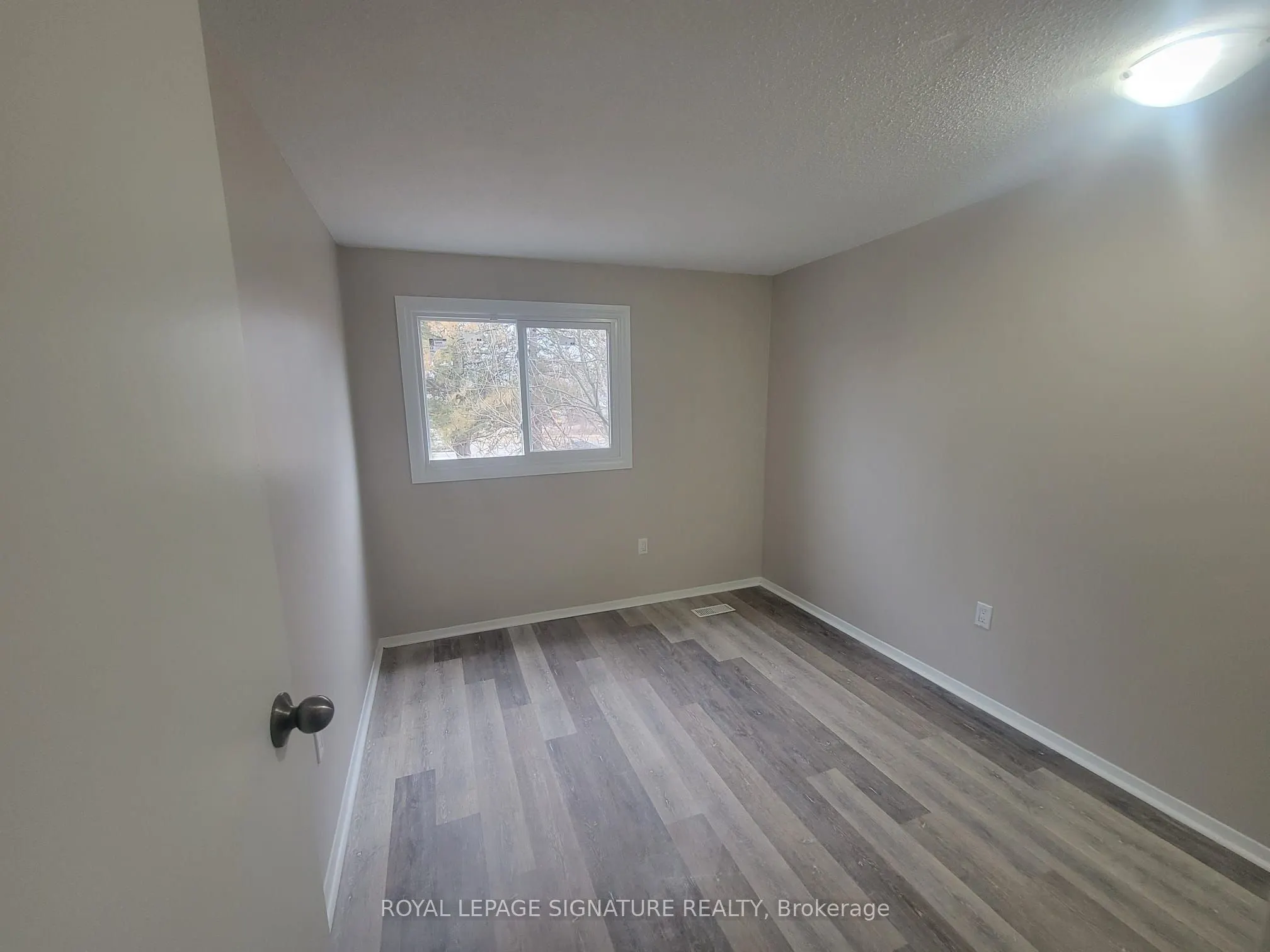 195 Denistoun Street, #174