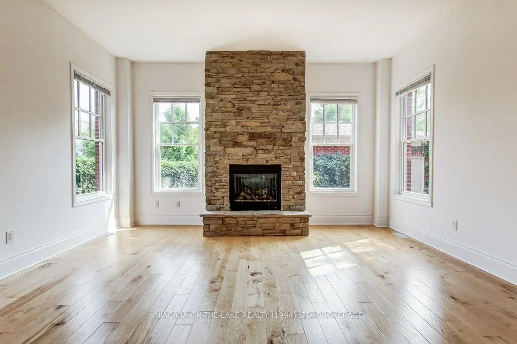 86 GARRISON VILLAGE Drive