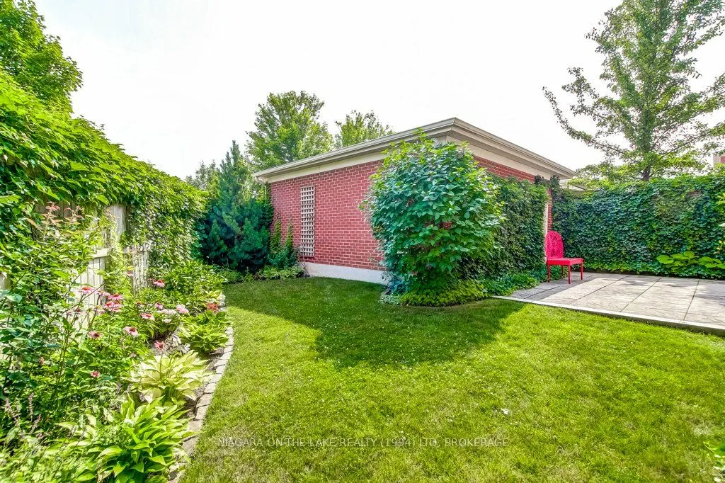 86 GARRISON VILLAGE Drive