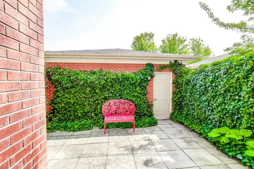 86 GARRISON VILLAGE Drive