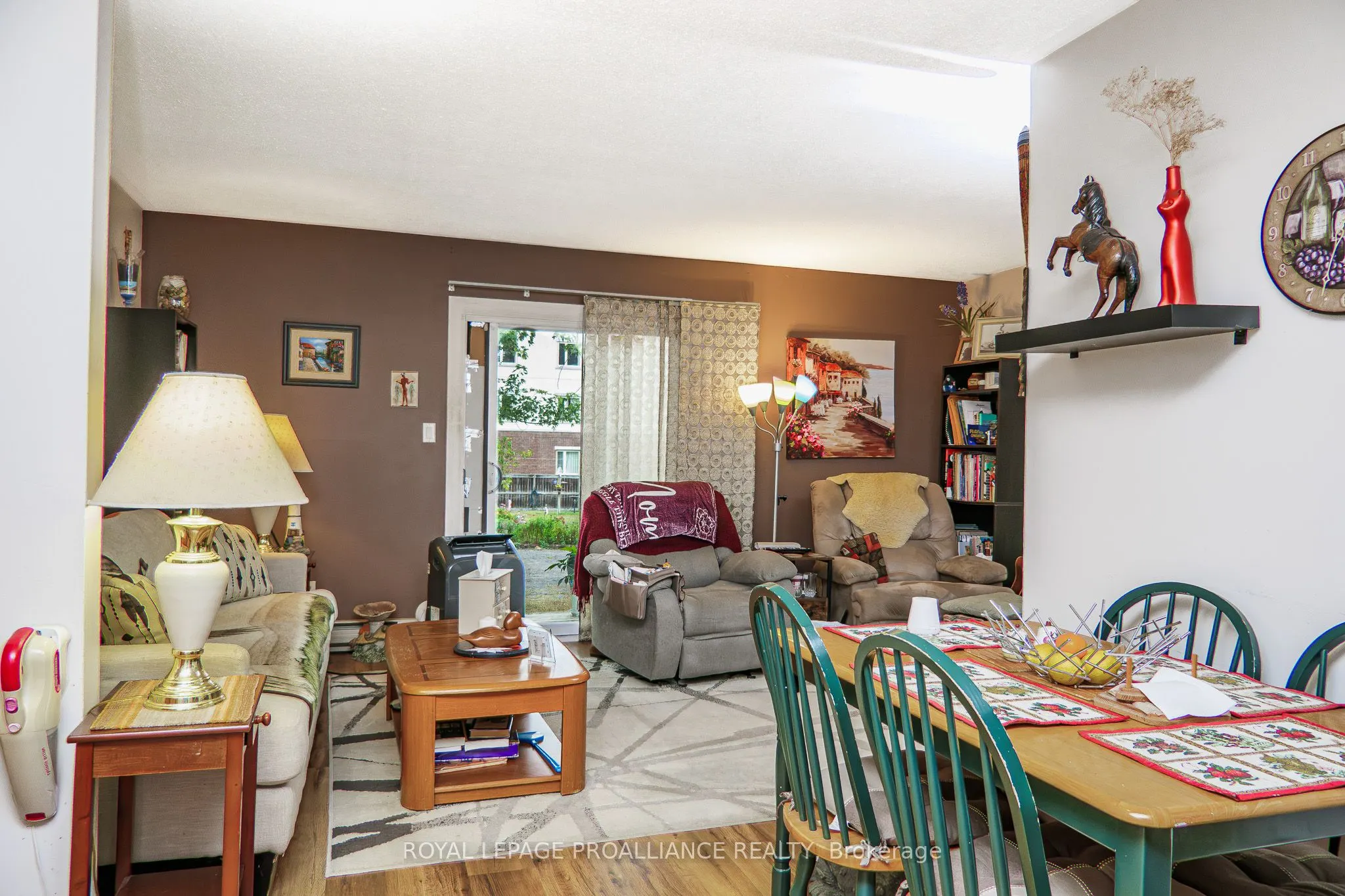 161 Bay Street, #28