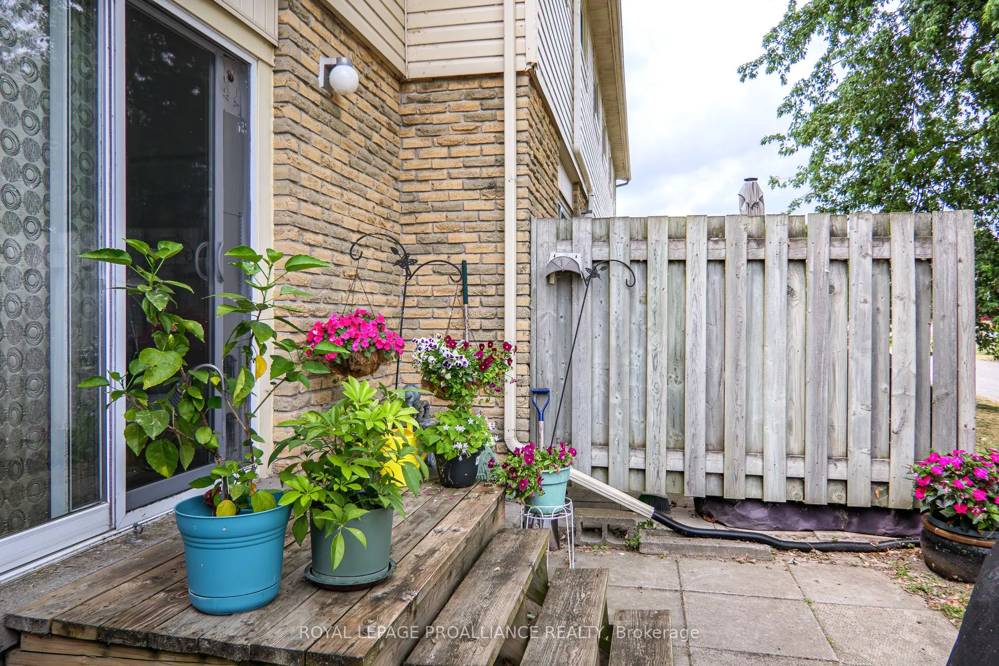 161 Bay Street, #28