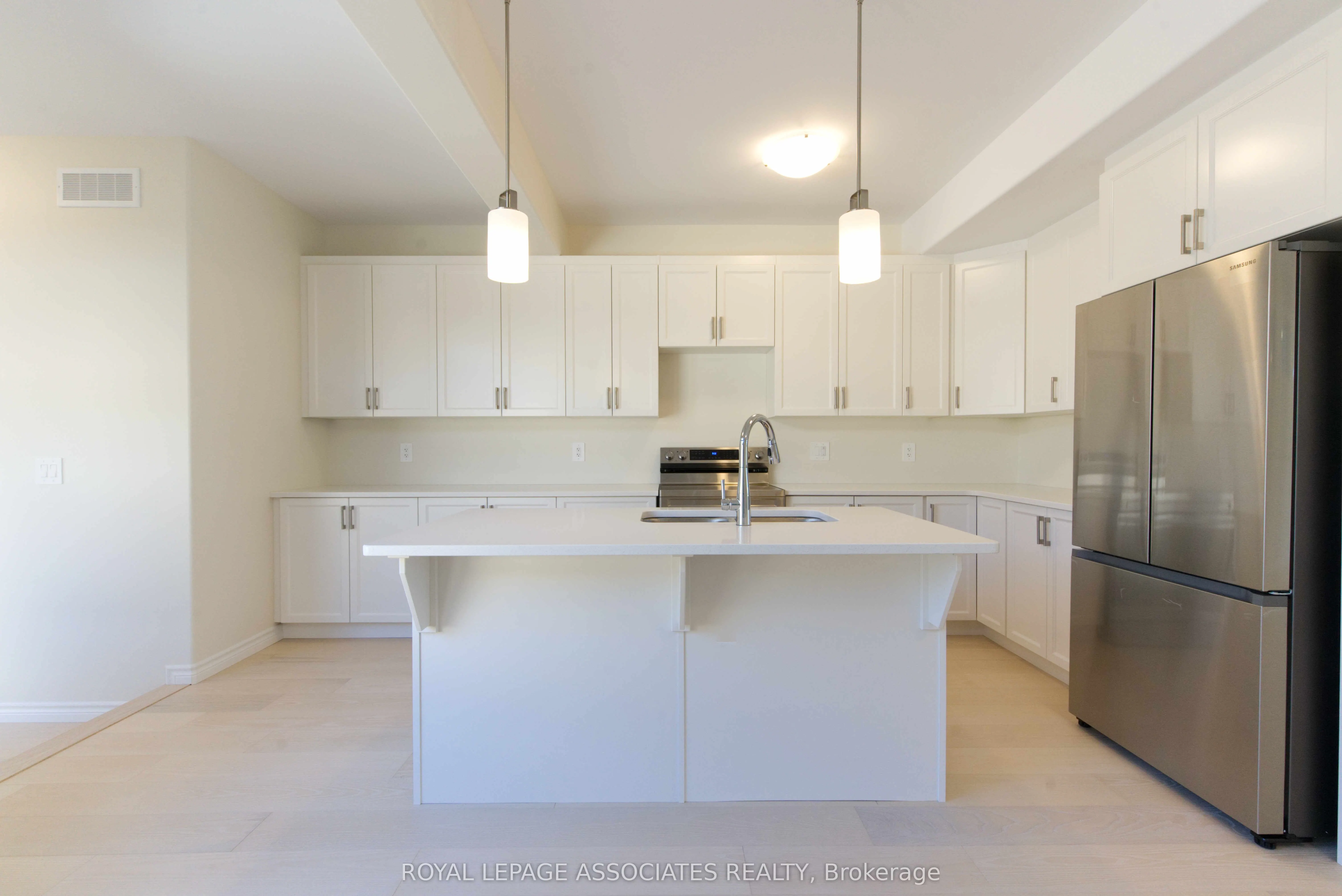 84 Riverstone Way